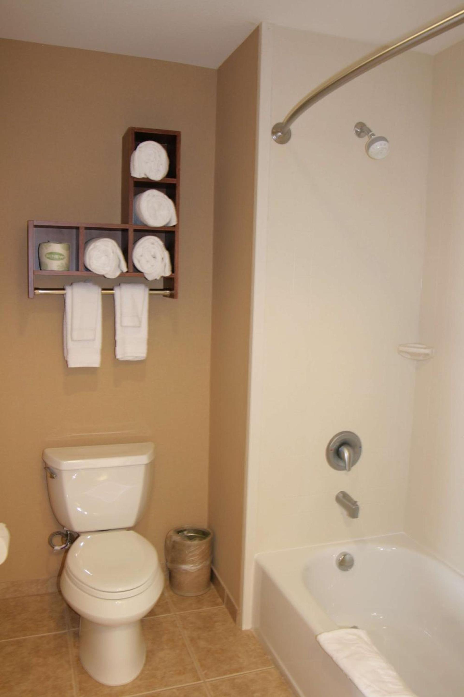 Hampton Inn & Suites Folsom photo 47