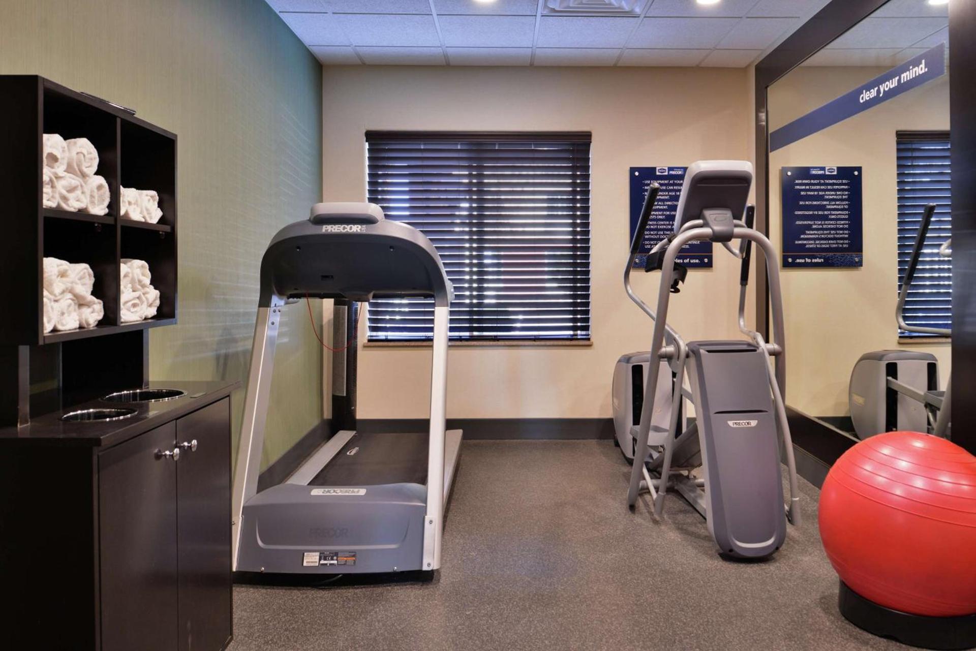 Hampton Inn & Suites Woodland-Sacramento Area photo 15