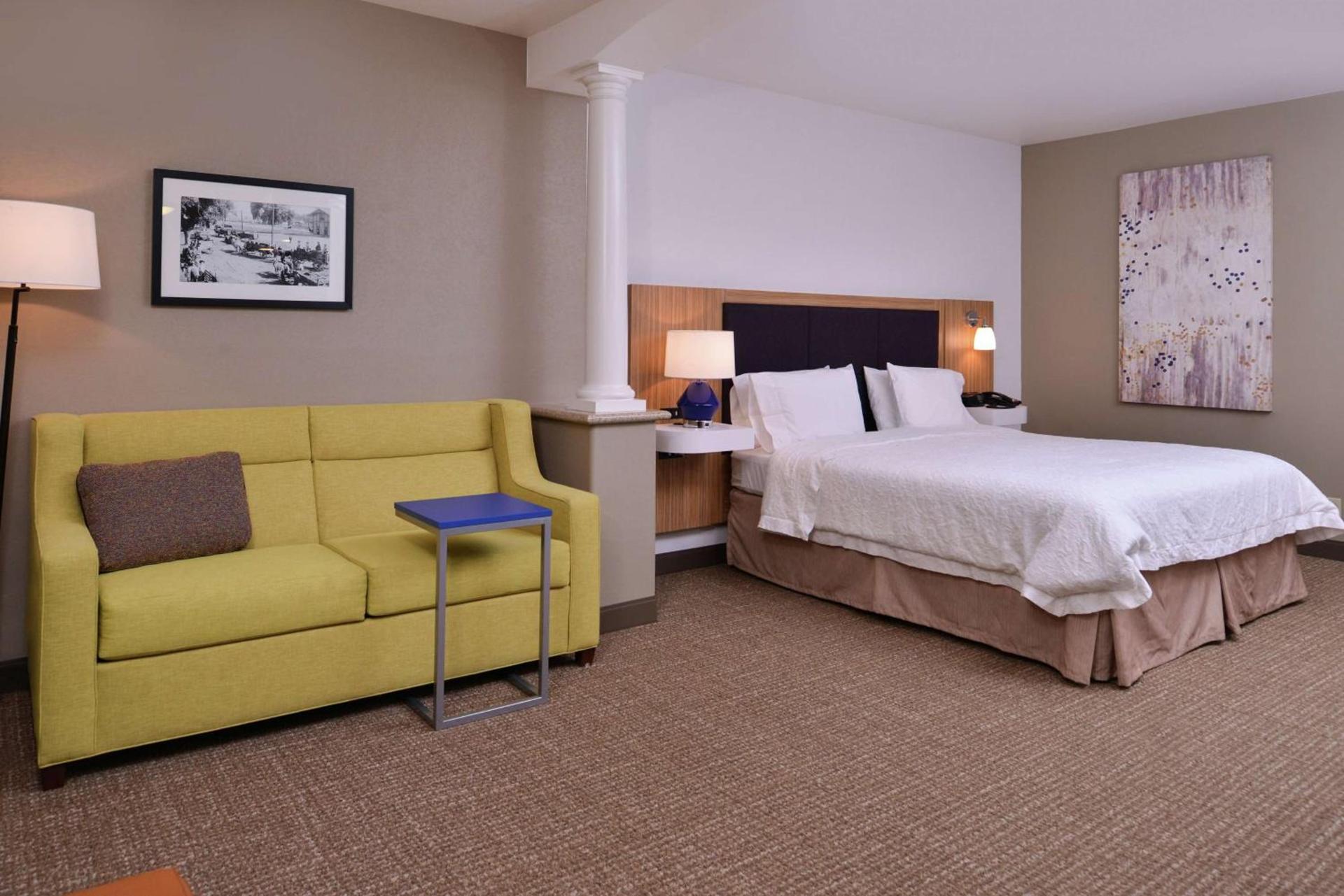 Hampton Inn & Suites Woodland-Sacramento Area photo 29