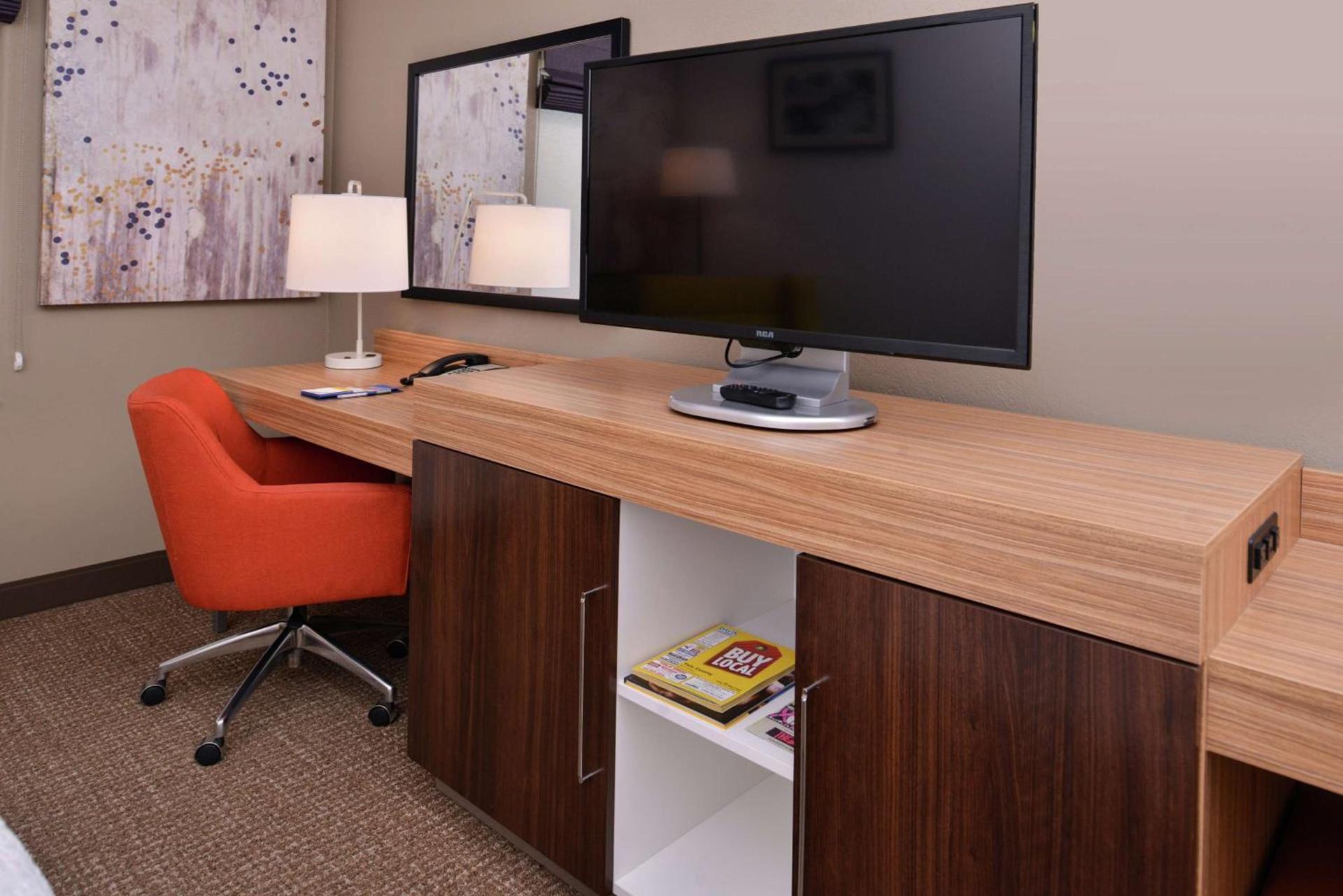 Hampton Inn & Suites Woodland-Sacramento Area photo 34