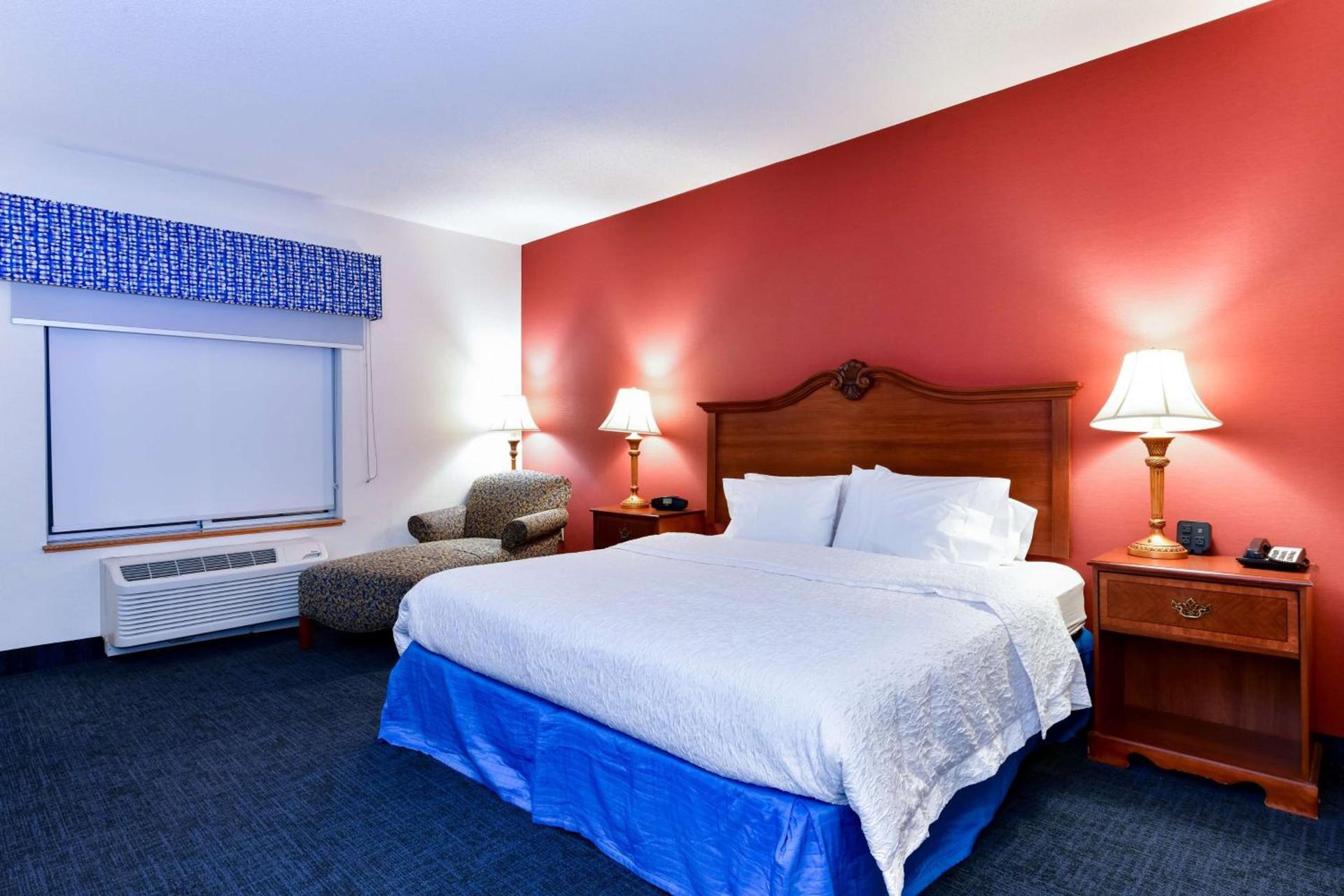 Hampton Inn & Suites Pittsburg photo 66