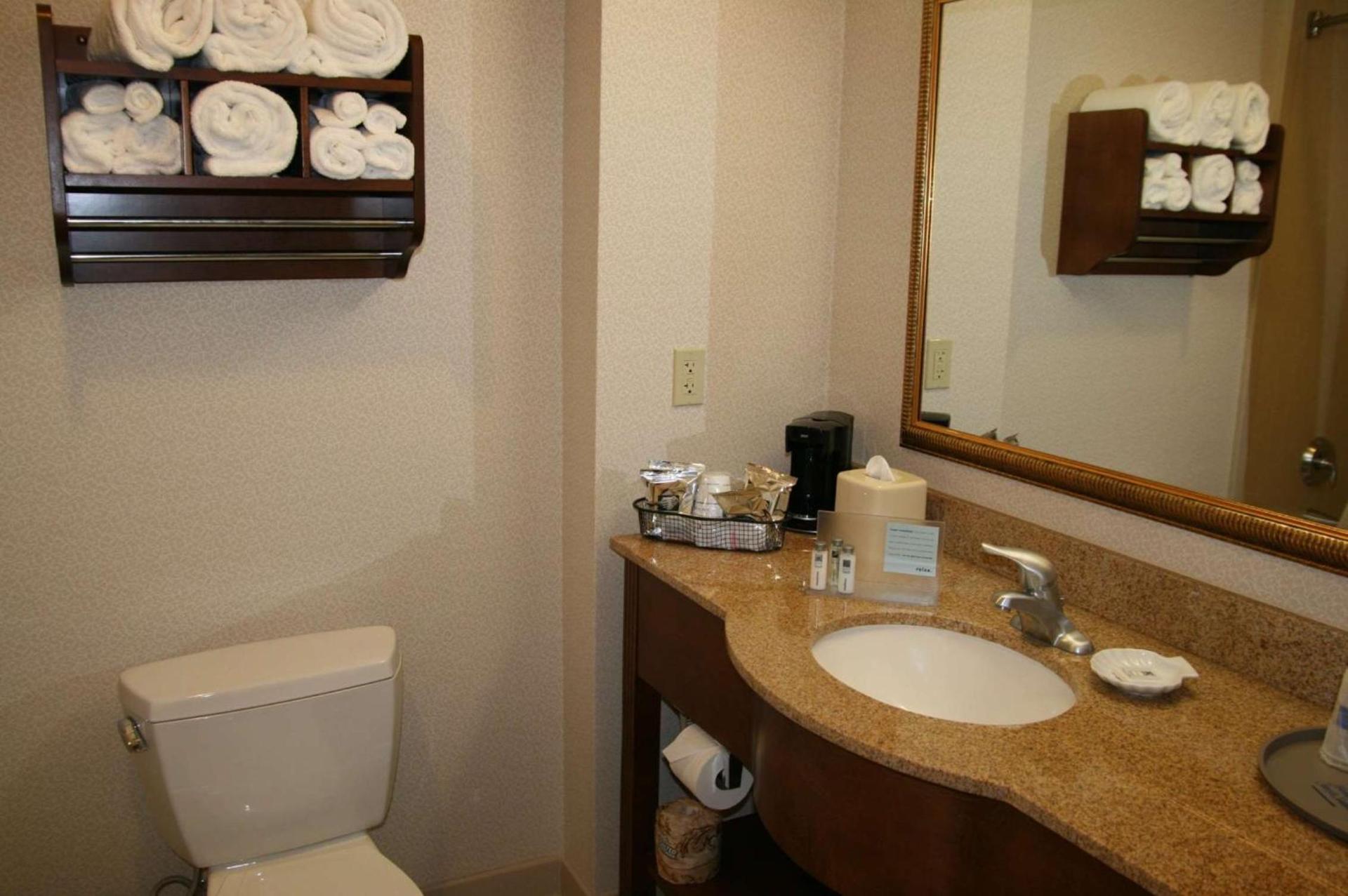 Hampton Inn & Suites Pittsburg photo 83