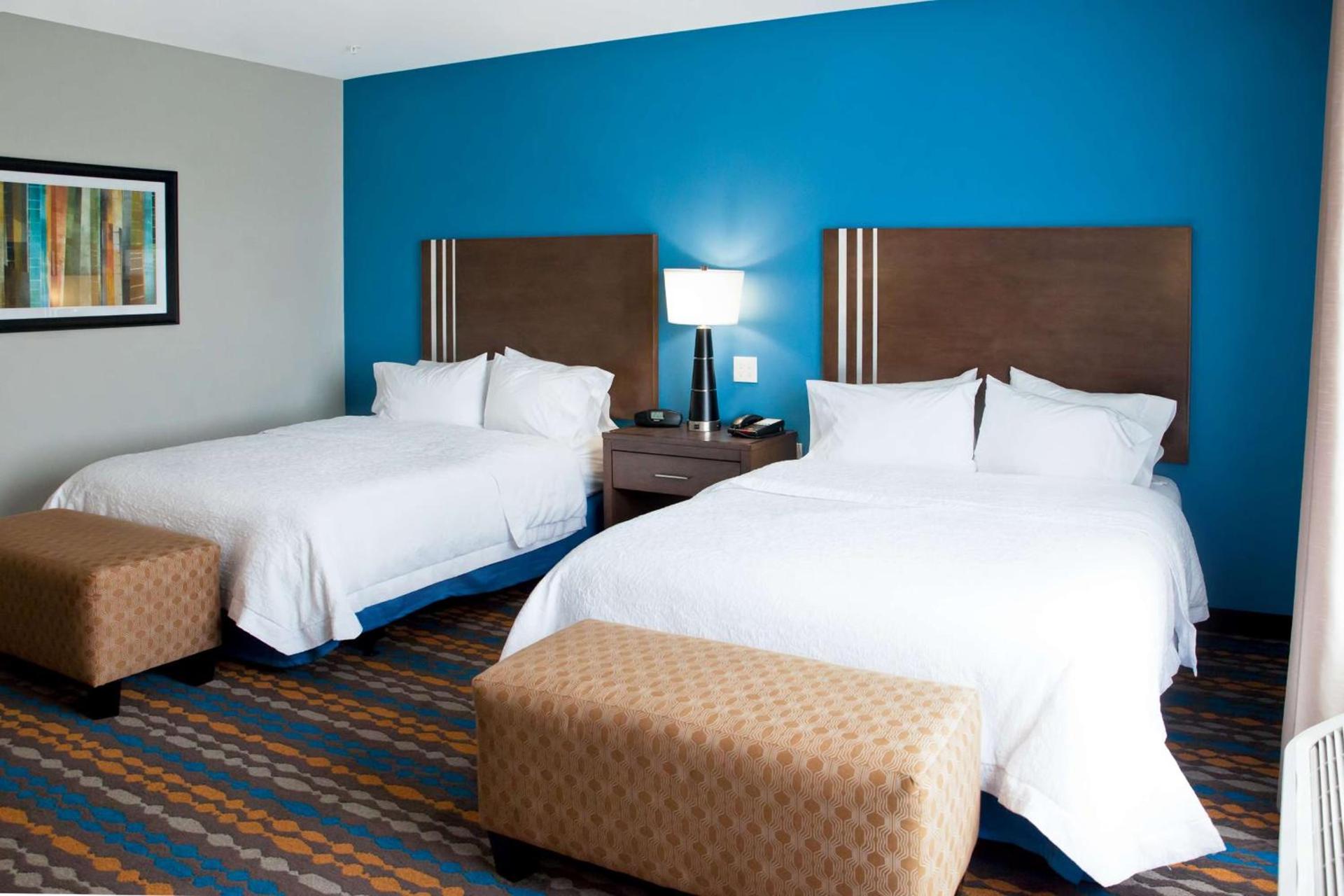 Hampton Inn Kenedy photo 19