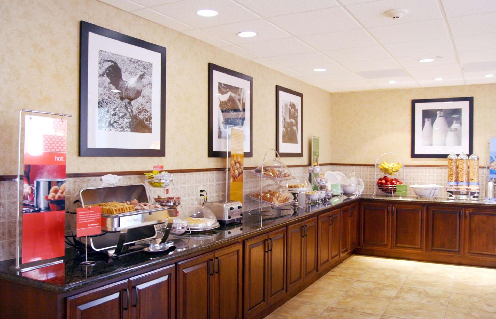 Hampton Inn & Suites Lodi photo 13