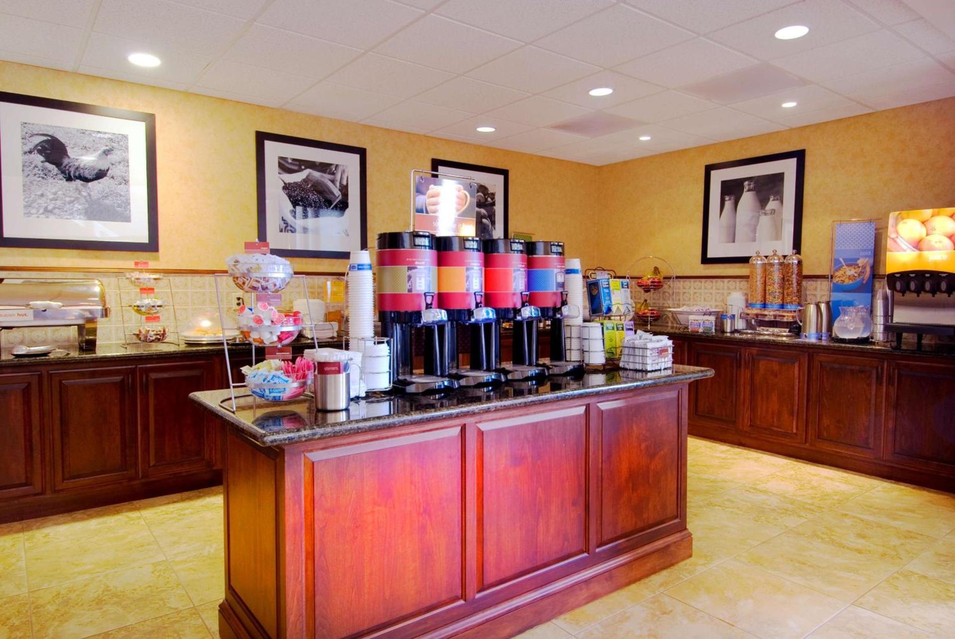 Hampton Inn & Suites Lodi photo 15