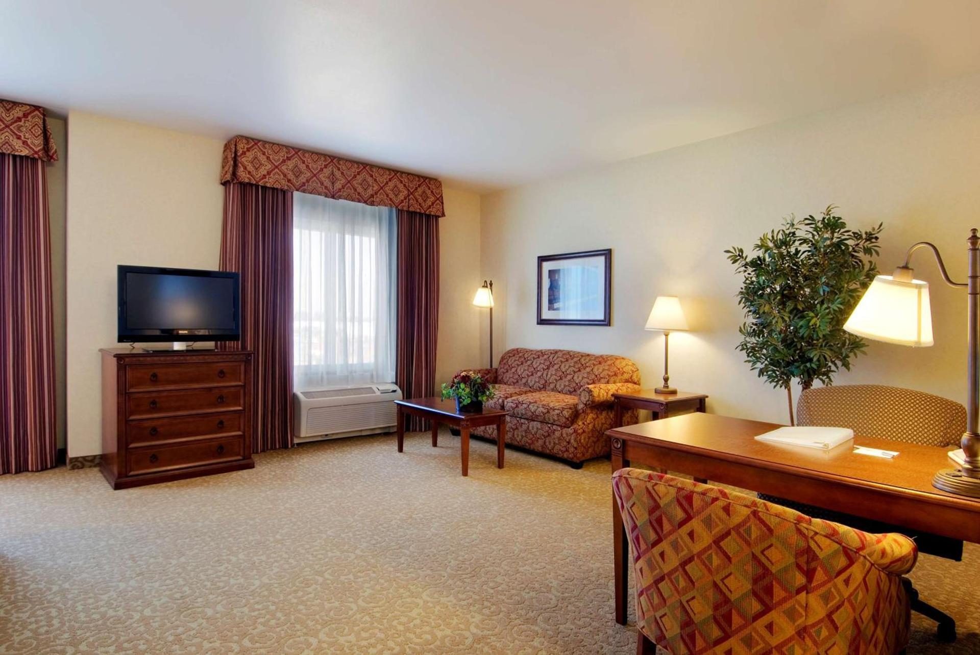 Hampton Inn & Suites Lodi photo 20