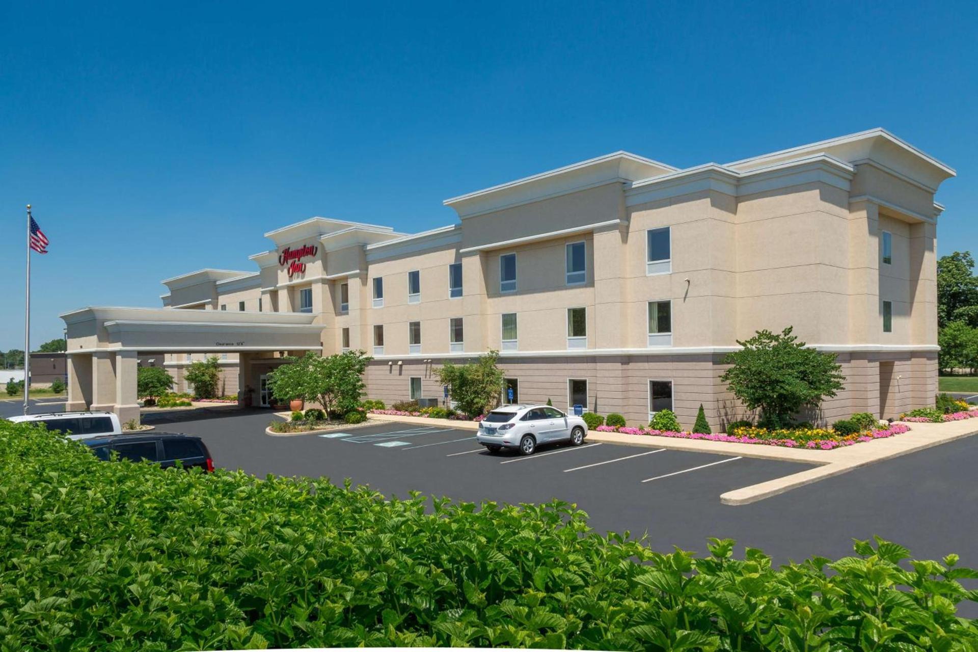 Hampton Inn Goshen photo 3