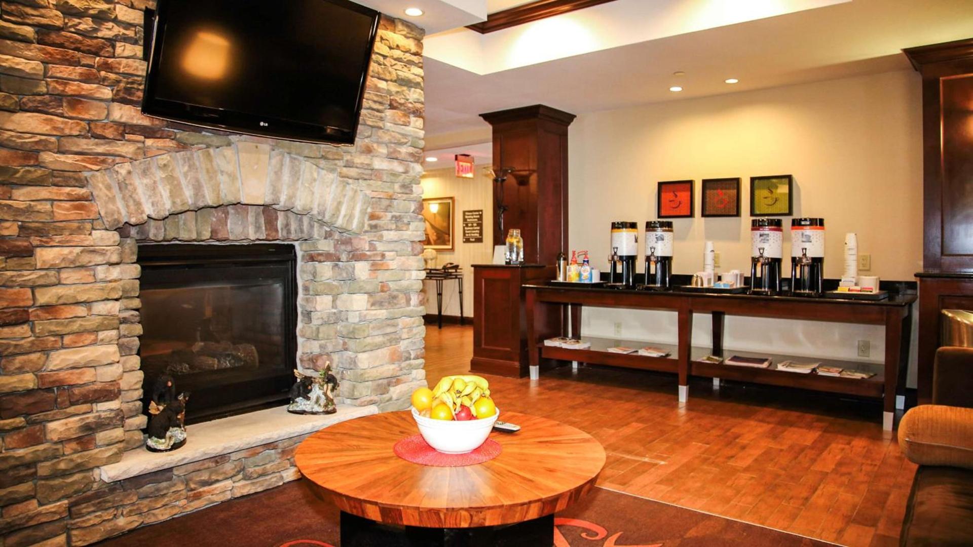 Hampton Inn Matamoras photo 2