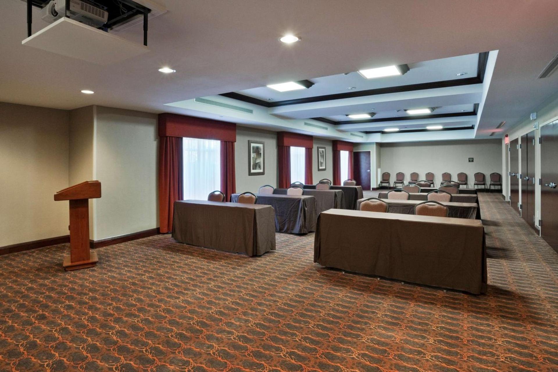 Hampton Inn Matamoras photo 25