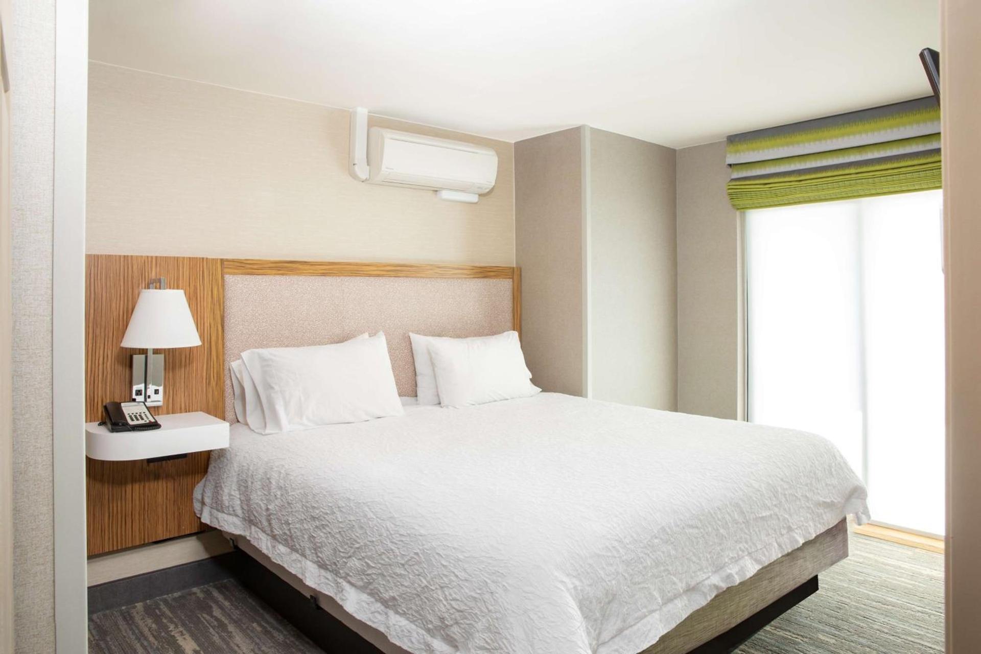 Hampton Inn & Suites Seattle-Downtown photo 25