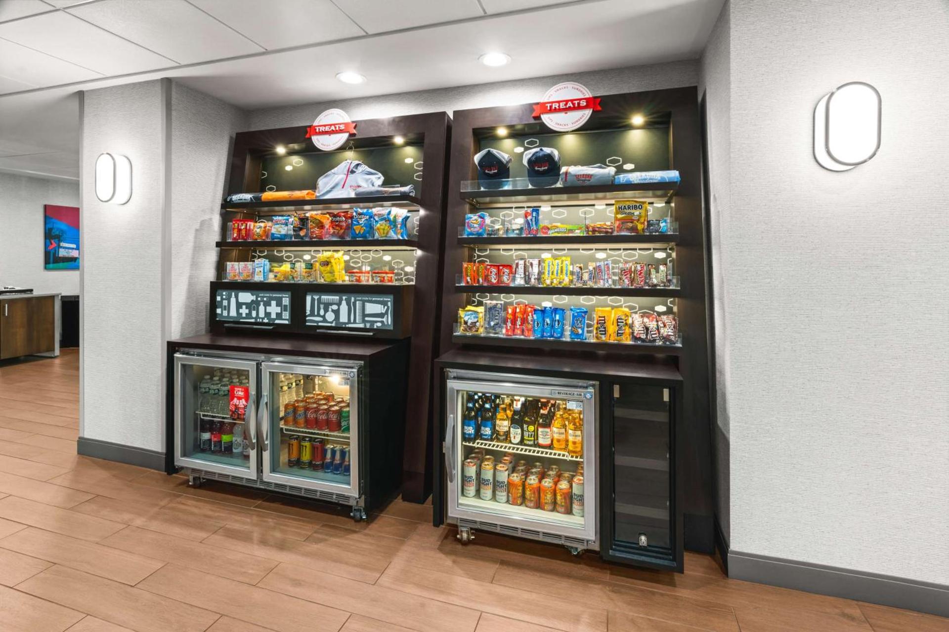 Hampton Inn Seekonk photo 11