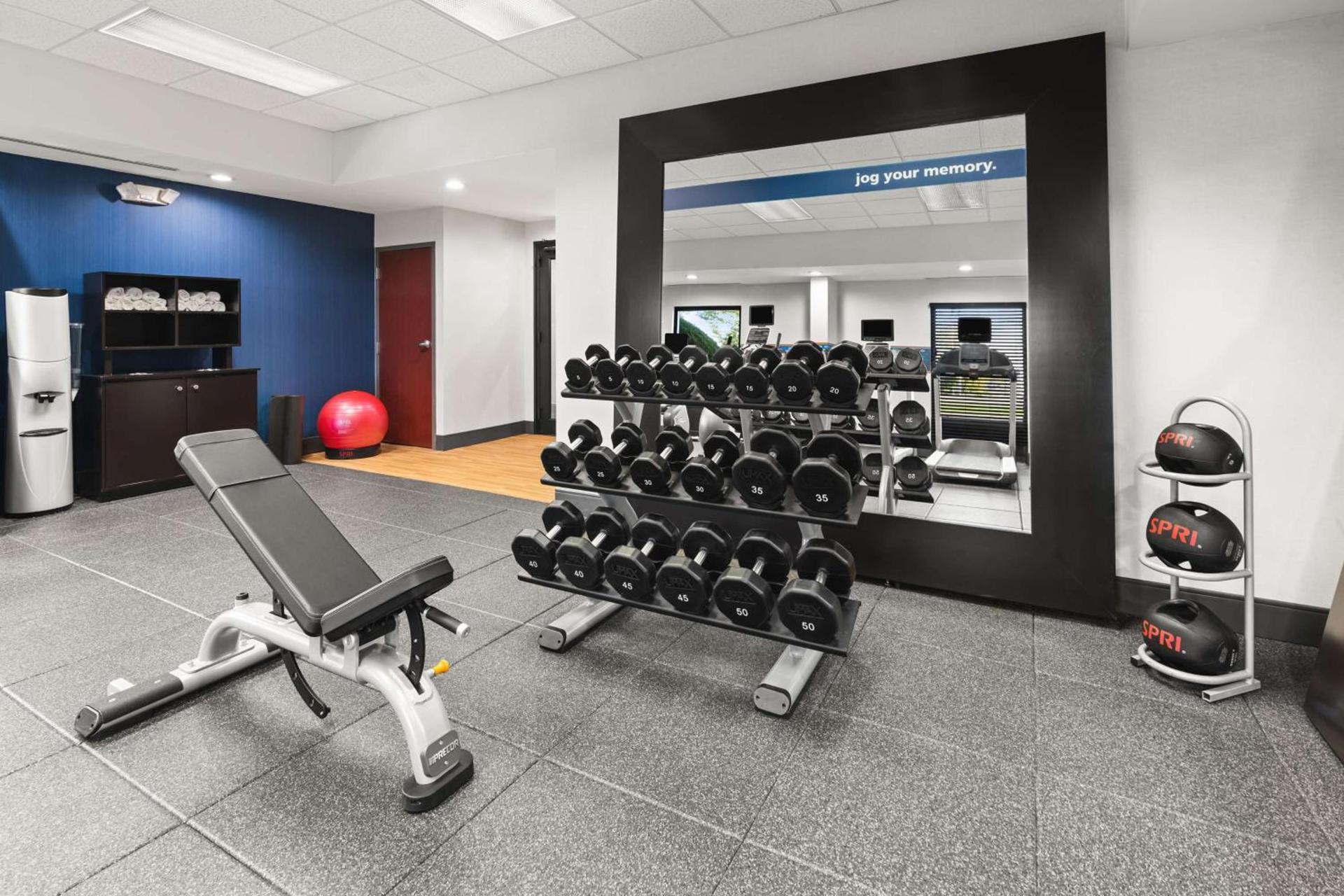 Hampton Inn Seekonk photo 18