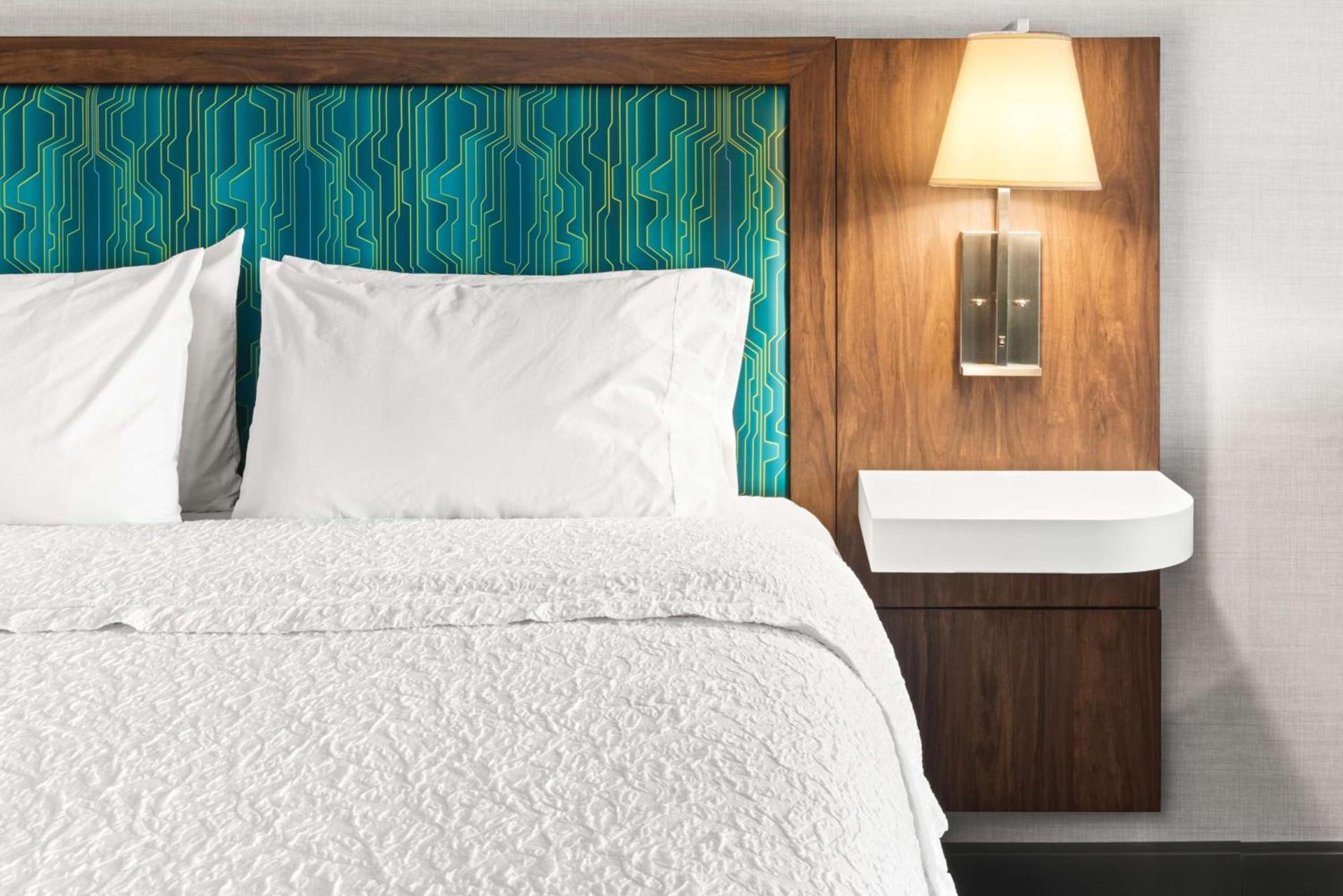 Hampton Inn Seekonk photo 12