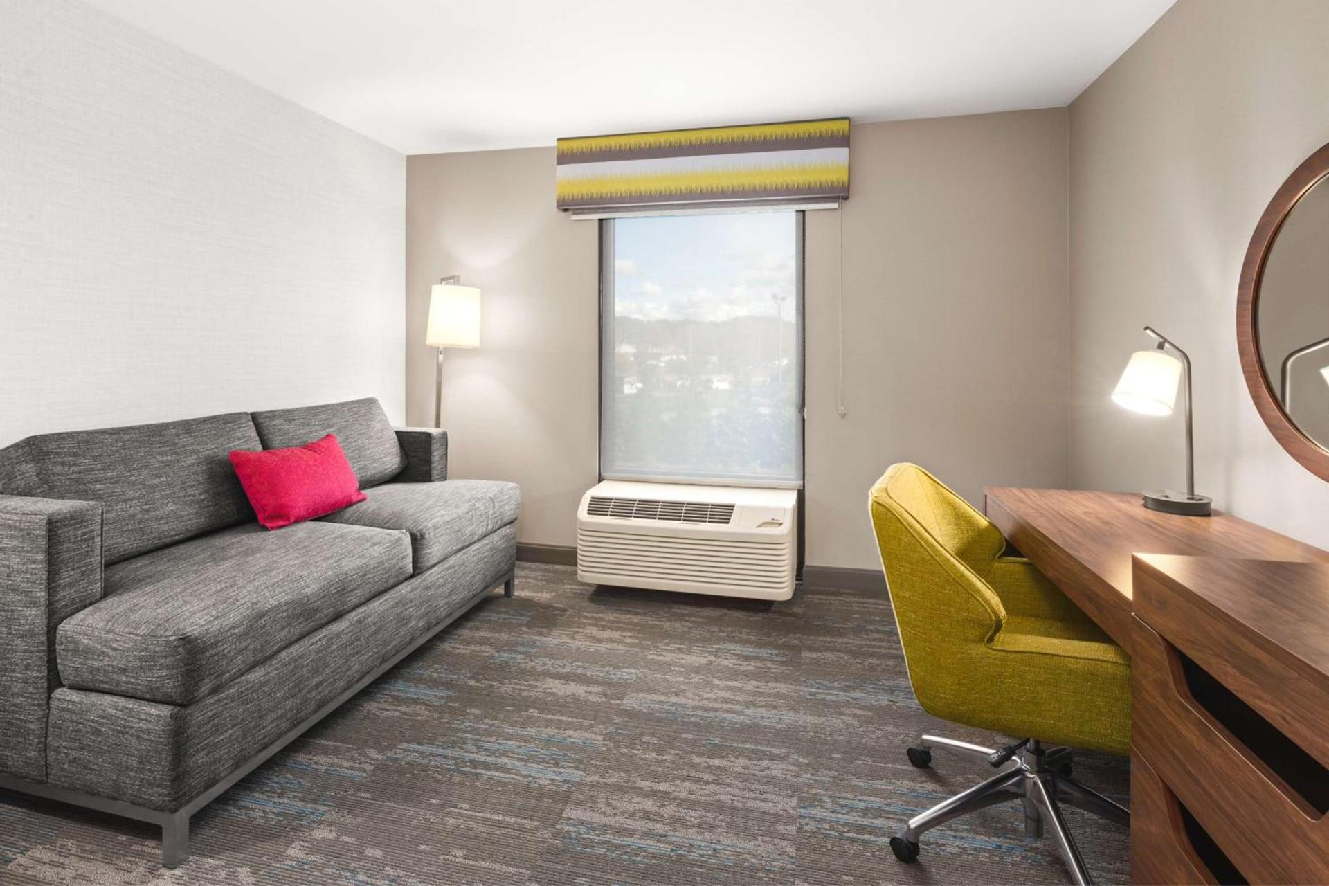 Hampton Inn Seekonk photo 24