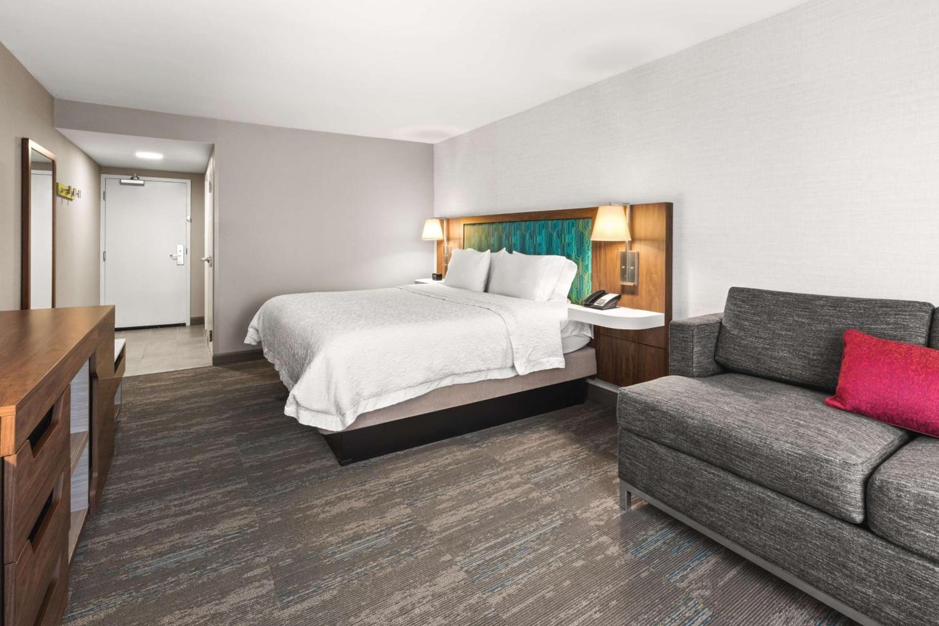 Hampton Inn Seekonk photo 25