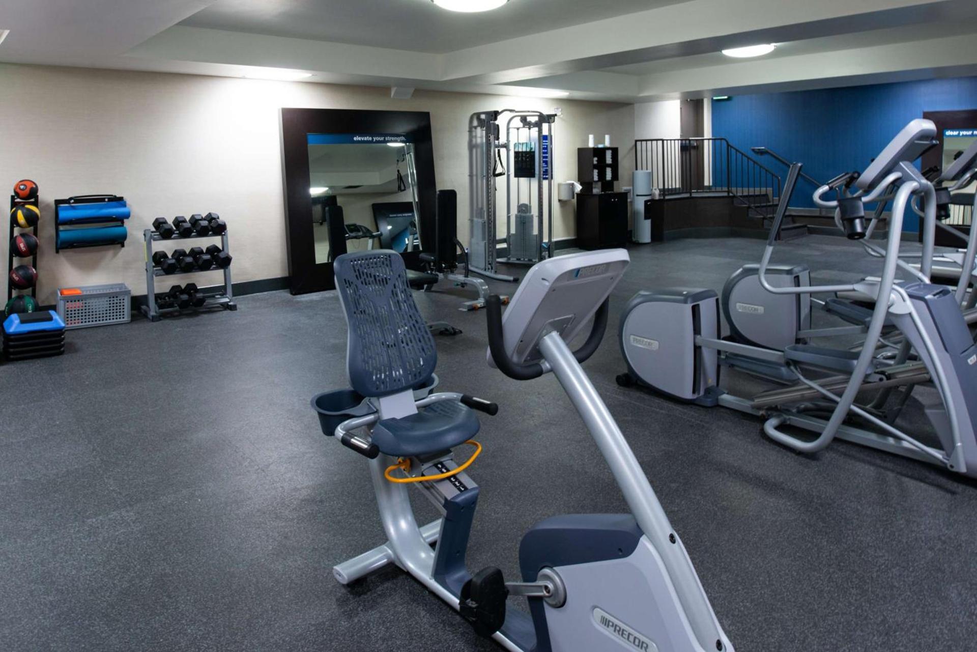 Hampton Inn San Francisco - Daly City photo 10