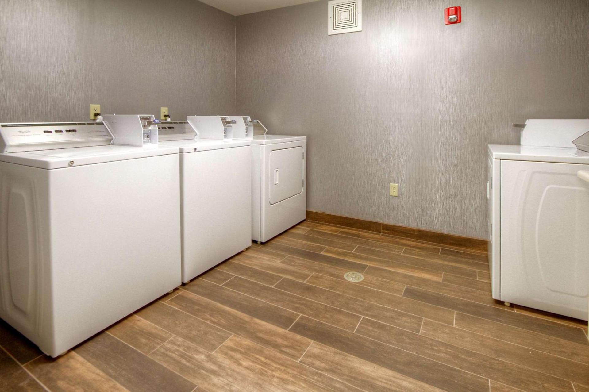 Hampton Inn Milpitas photo 28