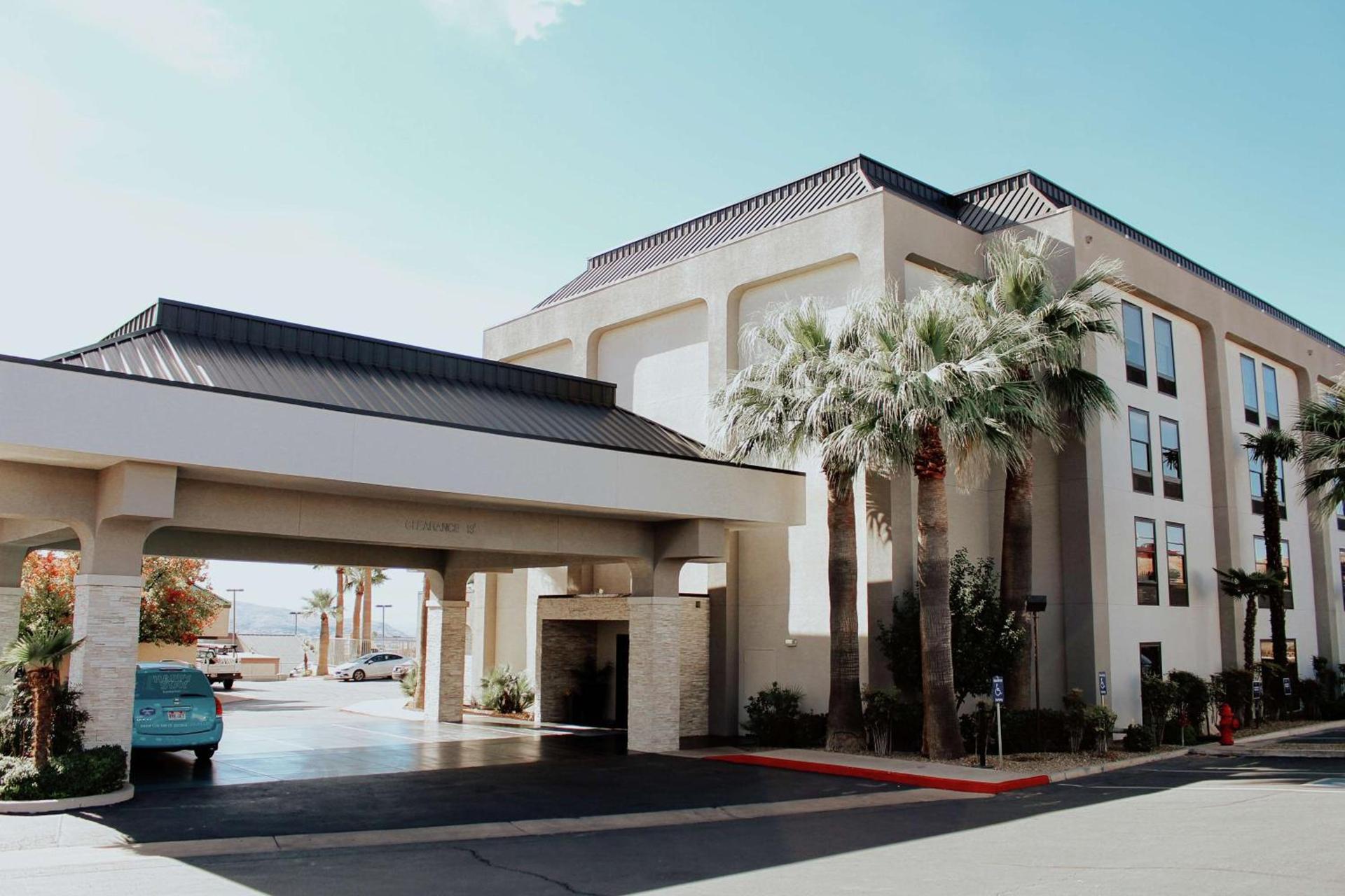 Hampton Inn St. George photo 1
