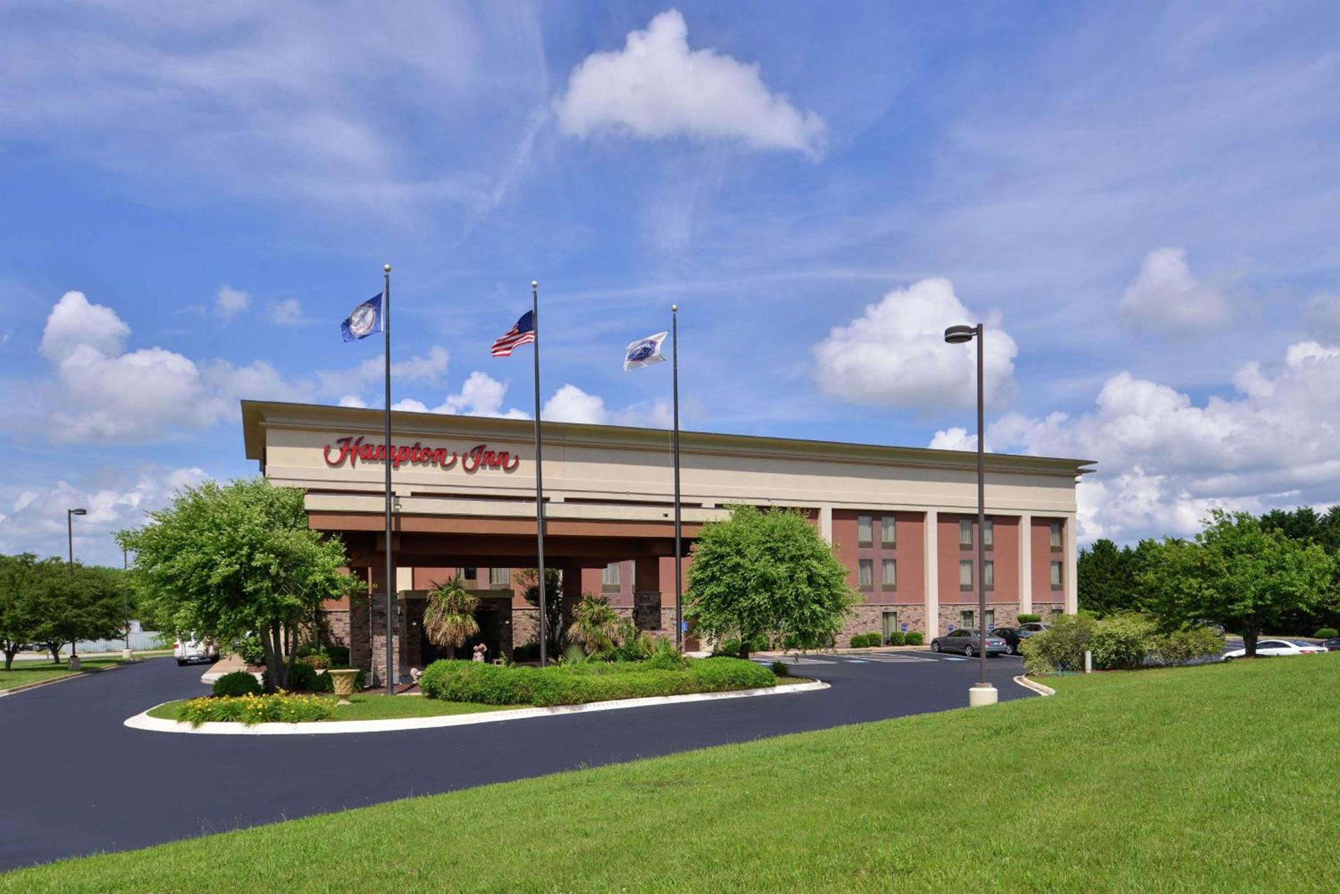 Hampton Inn South Hill photo 3