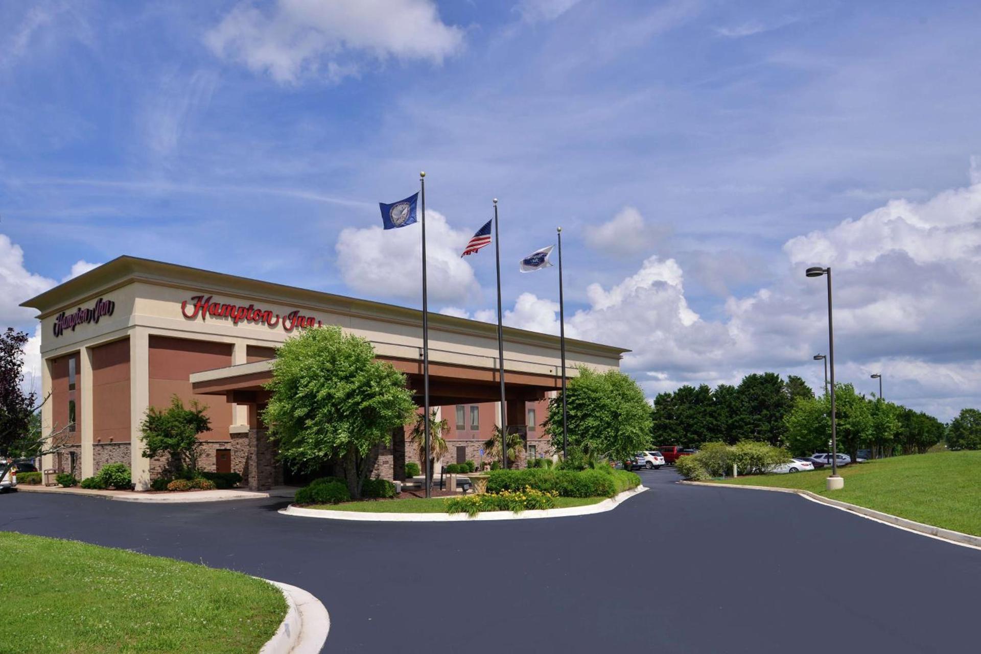 Hampton Inn South Hill photo 4