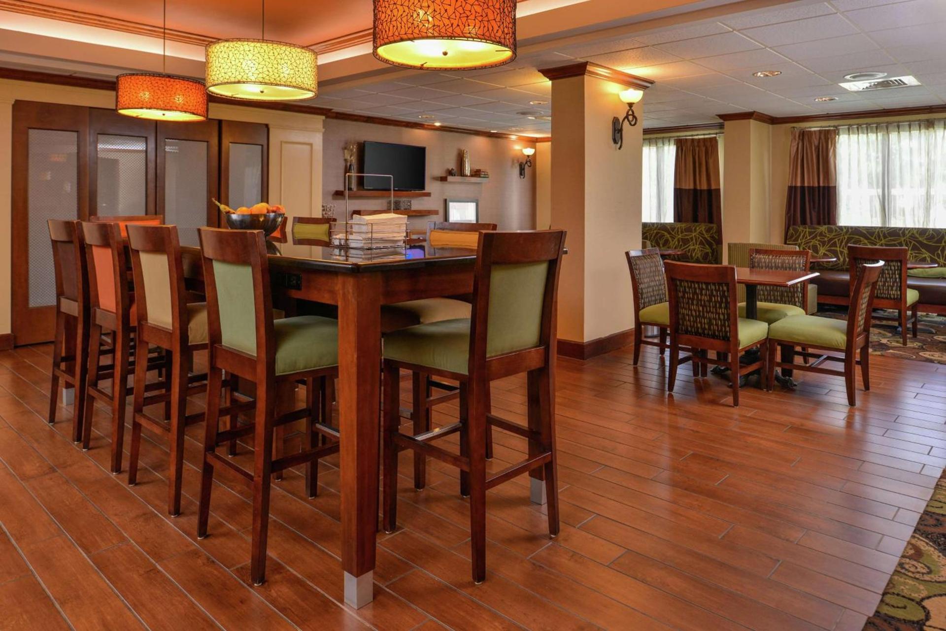 Hampton Inn South Hill photo 14