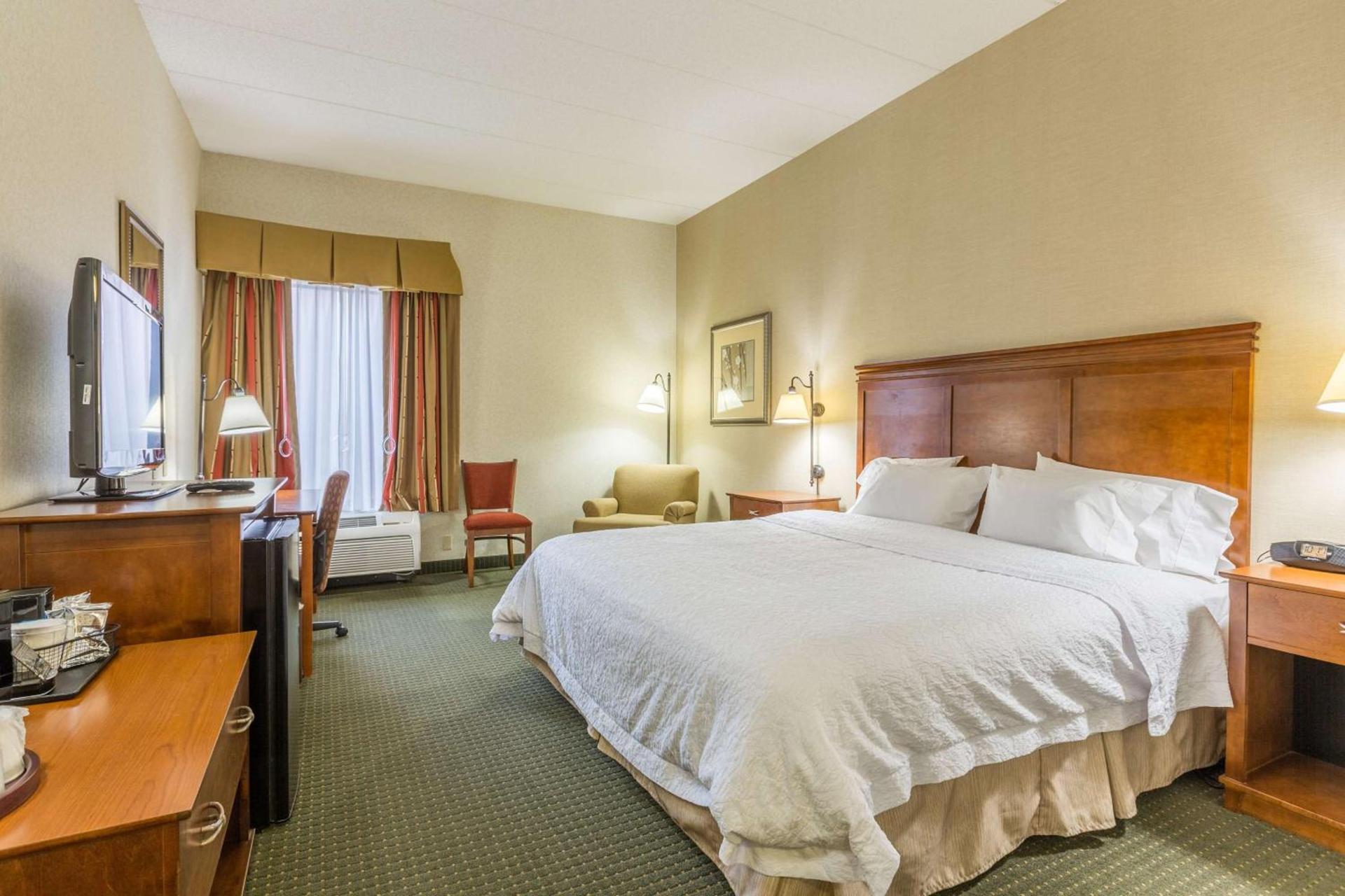 Hampton Inn Sidney photo 20