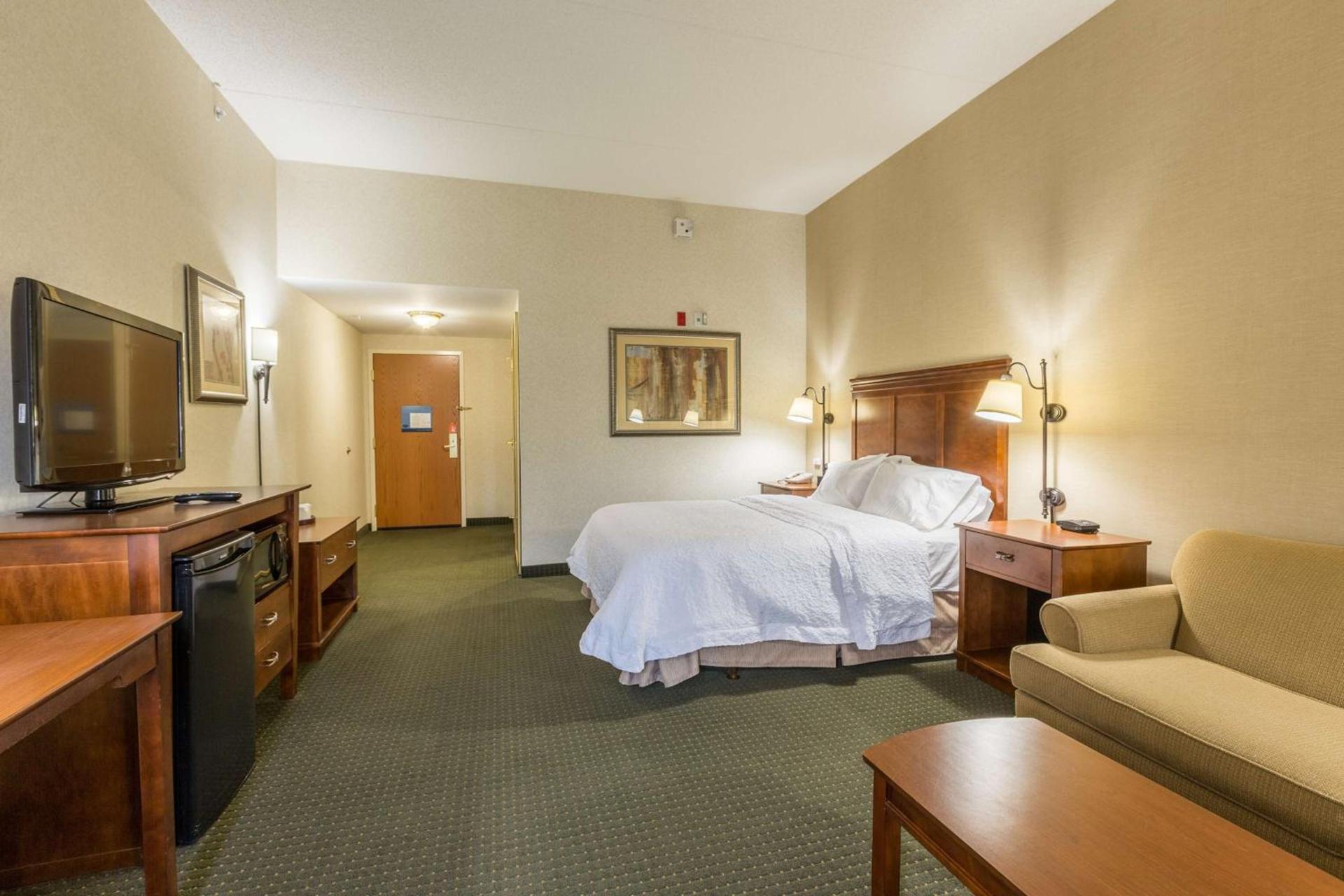 Hampton Inn Sidney photo 24