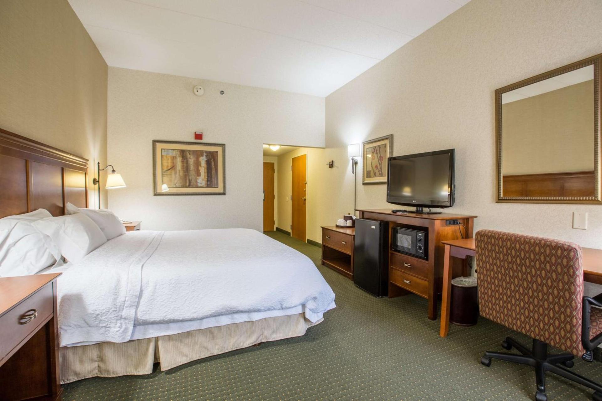 Hampton Inn Sidney photo 28