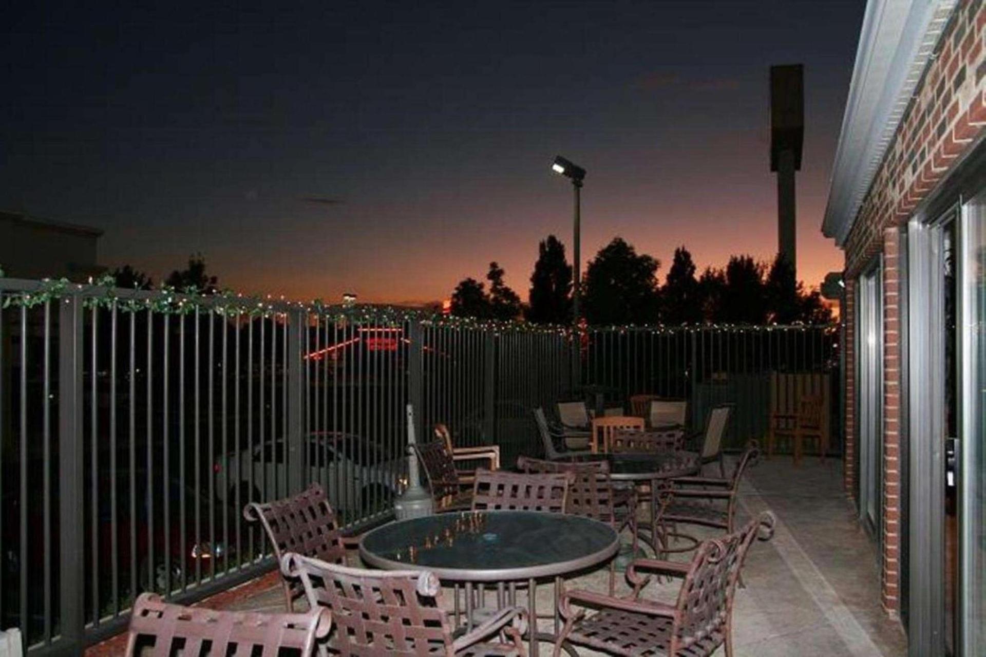 Hampton Inn Salt Lake City-Layton photo 2