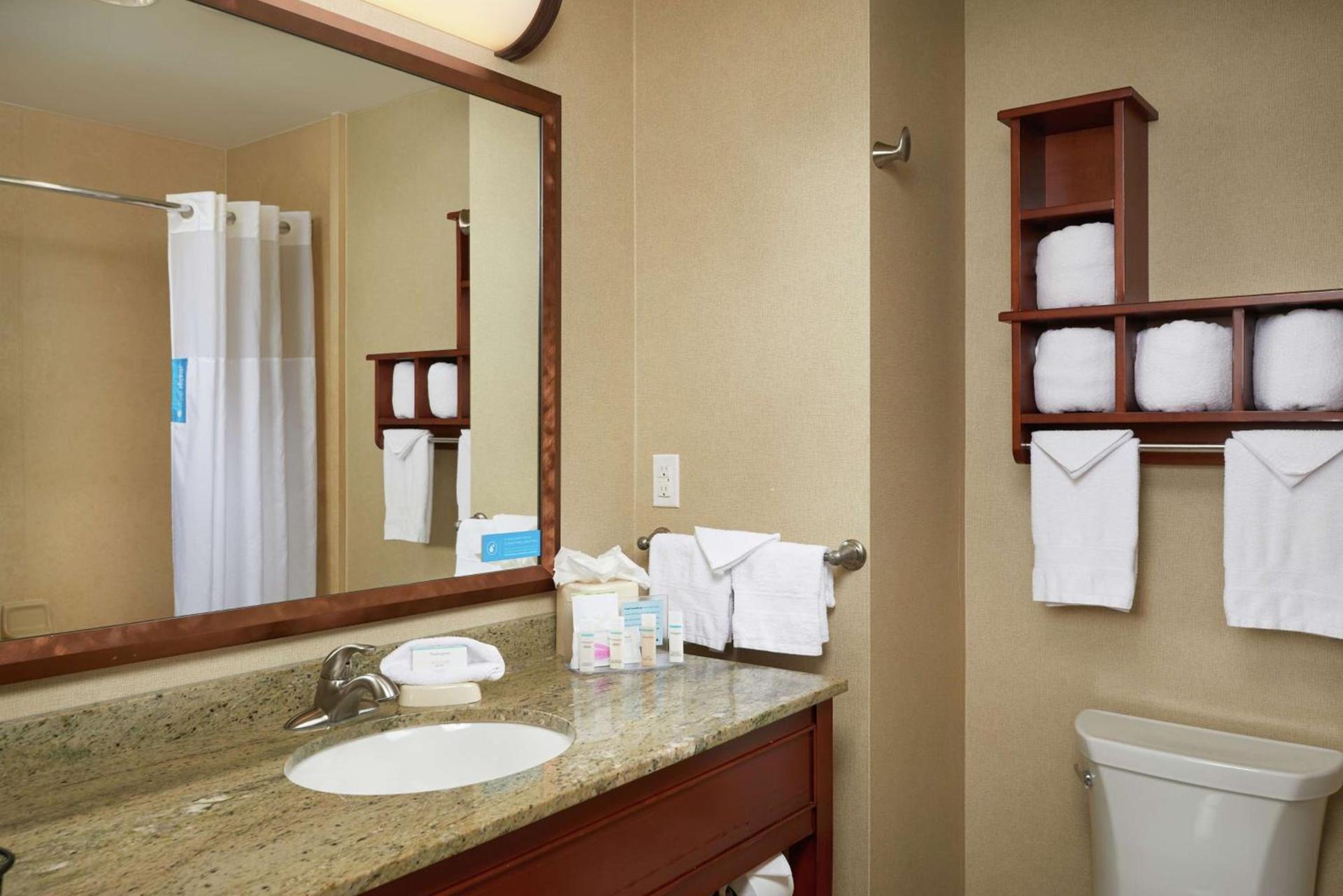 Hampton Inn and Suites Salem photo 21