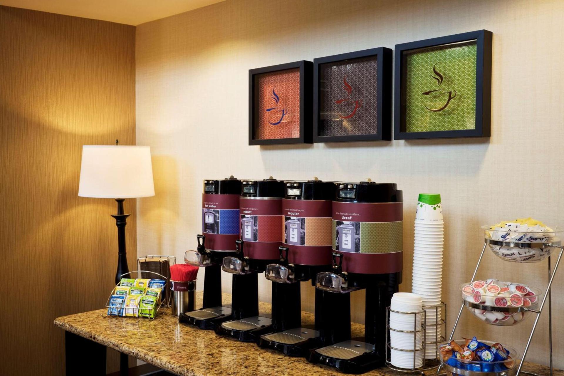 Hampton Inn & Suites Arroyo Grande photo 4