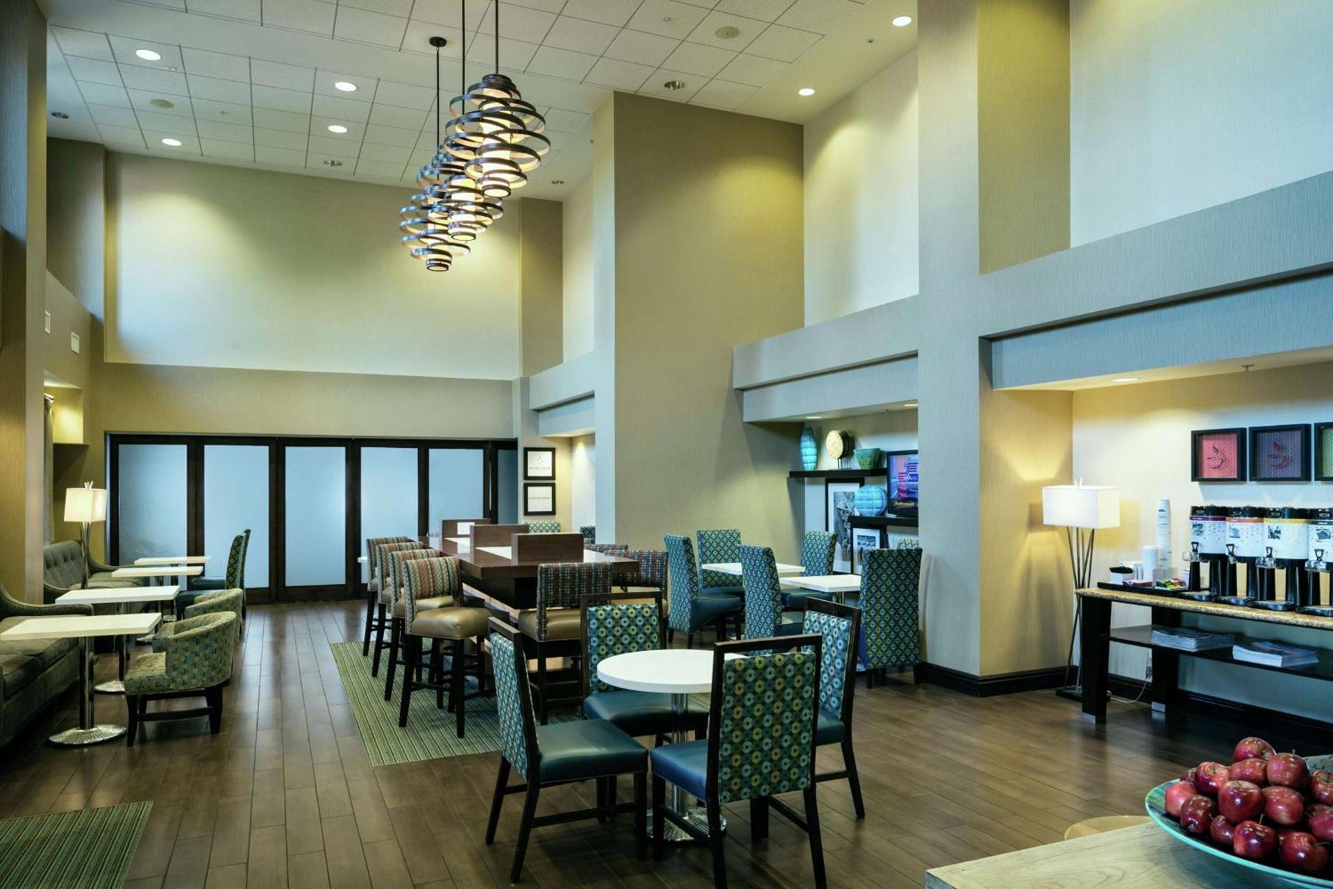 Hampton Inn & Suites Arroyo Grande photo 6