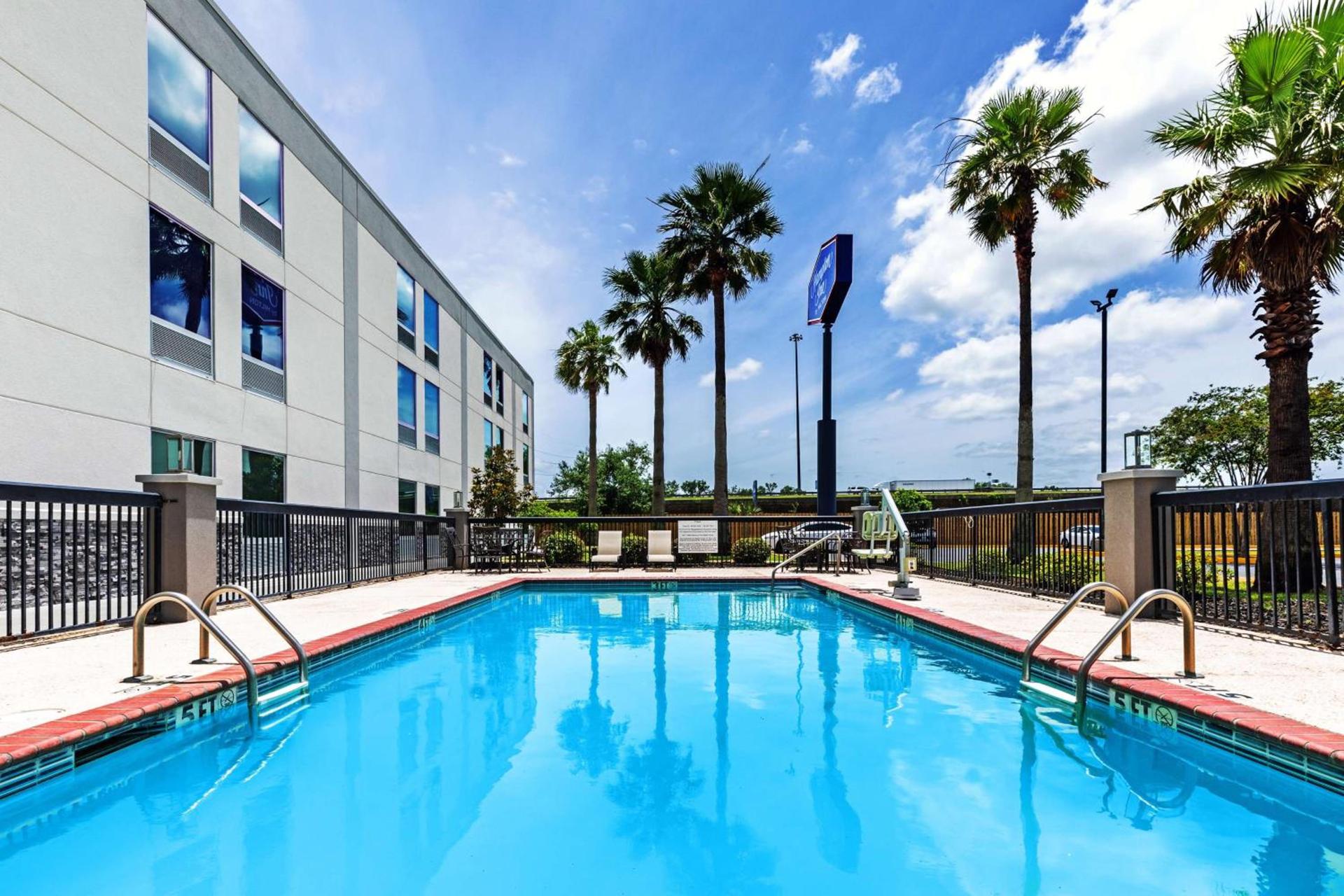Hampton Inn Sulphur Lake Charles photo 8
