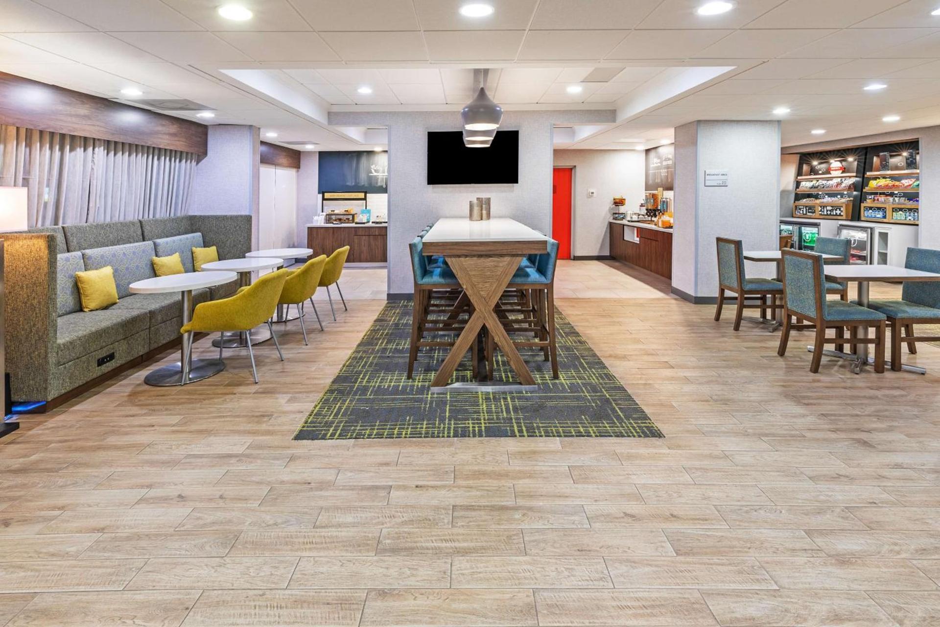 Hampton Inn Sulphur Lake Charles photo 13