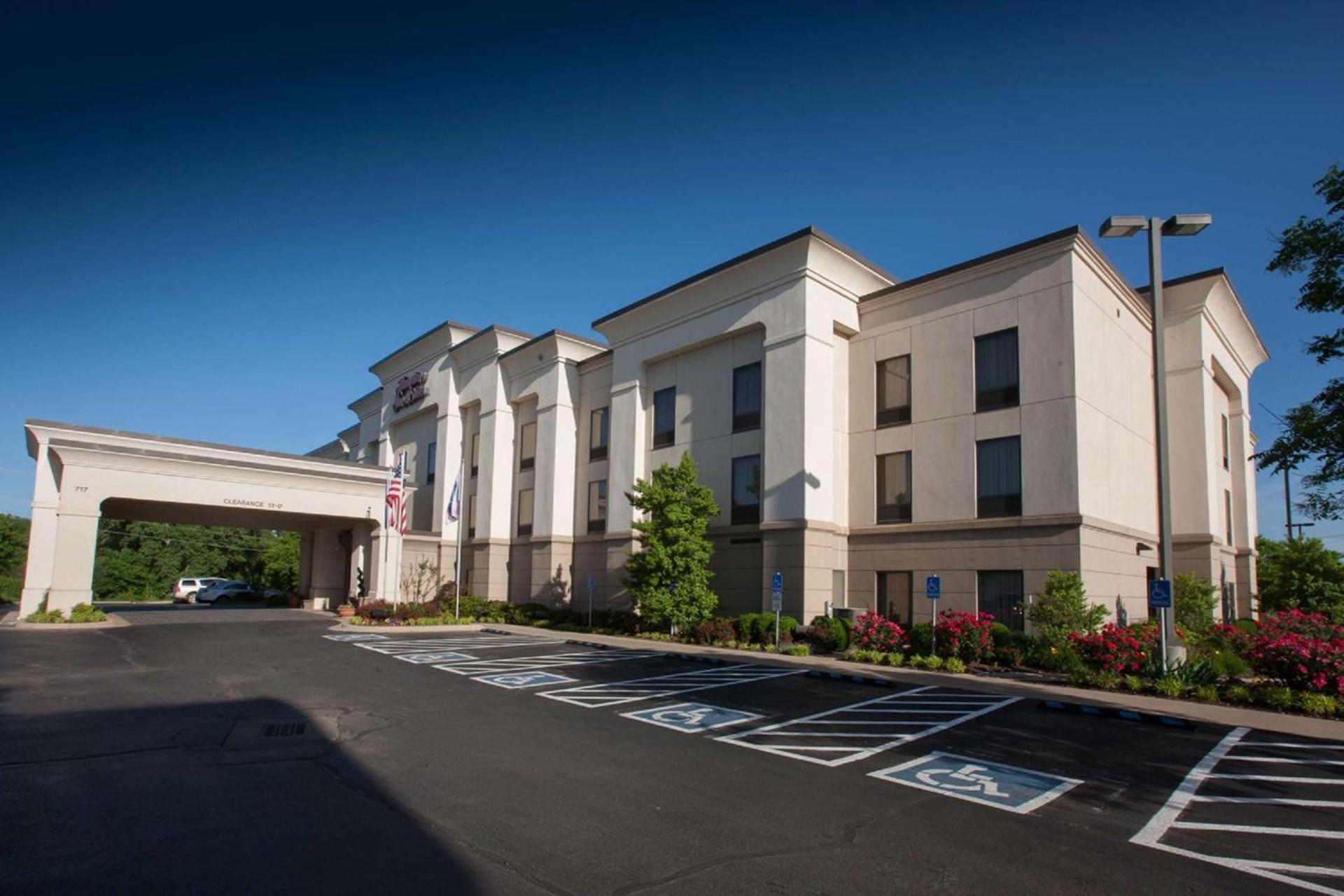 Hampton Inn & Suites Stillwater photo 66