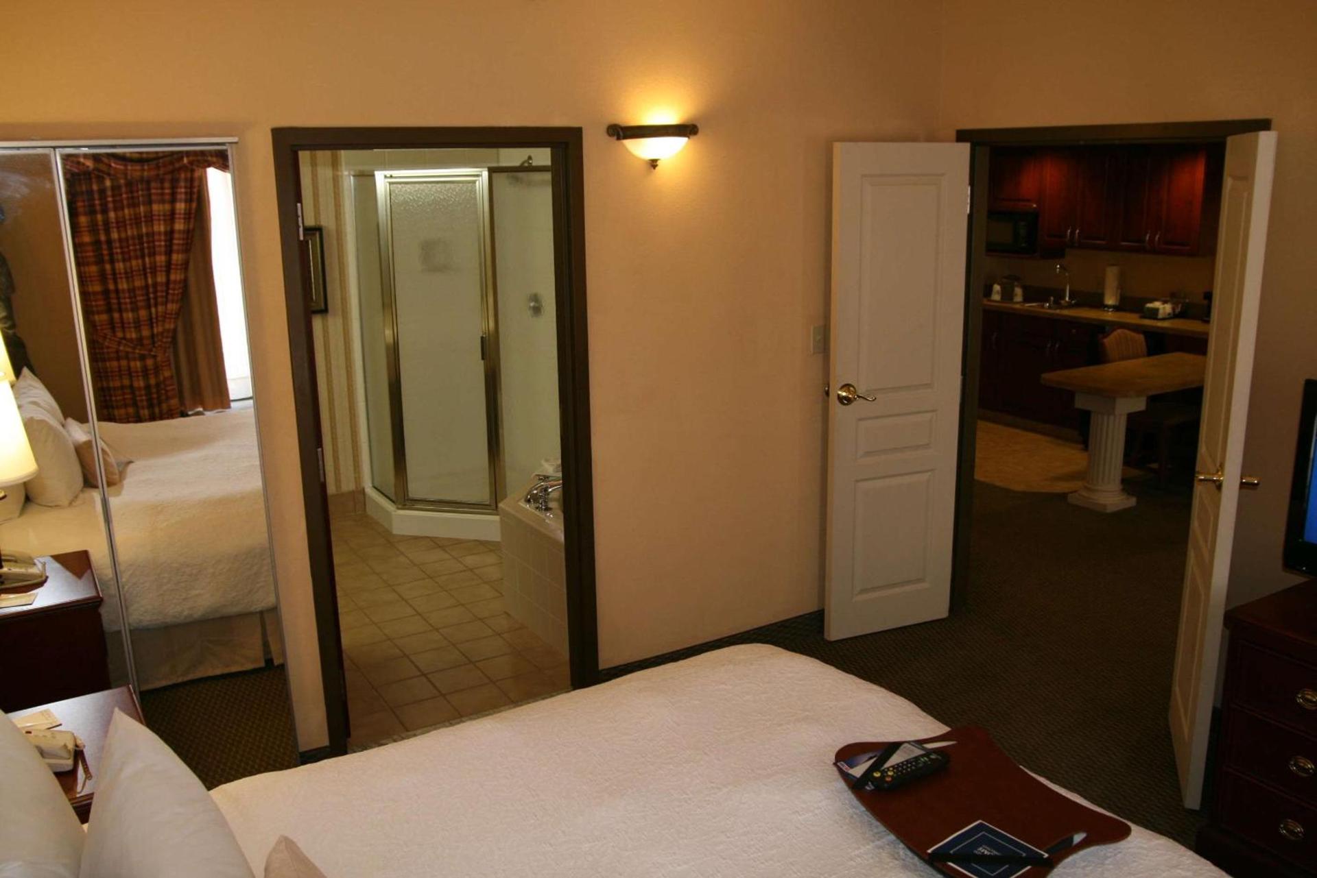 Hampton Inn & Suites Stillwater photo 16