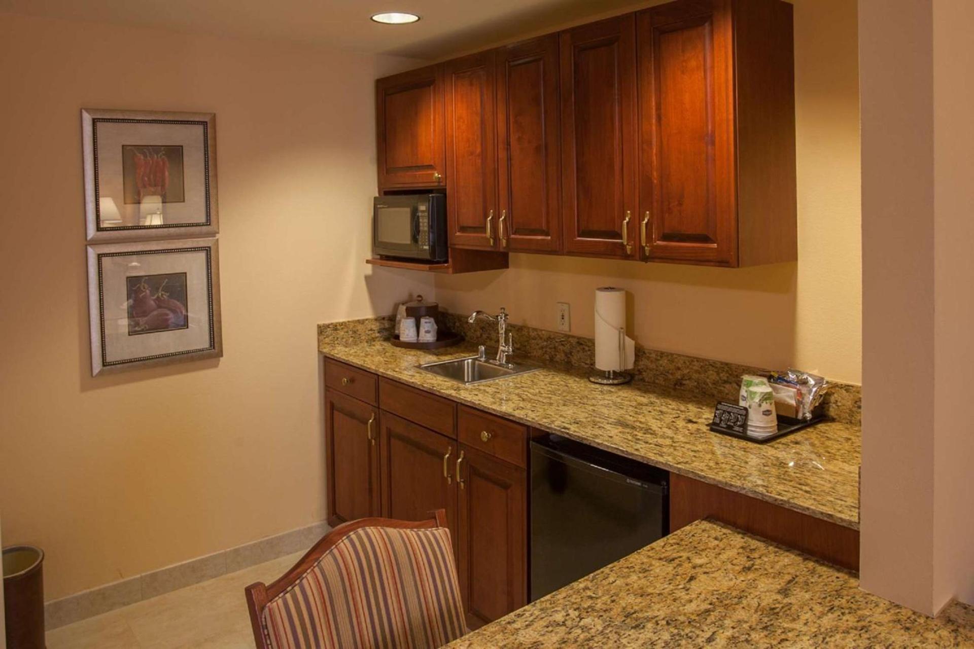Hampton Inn & Suites Stillwater photo 34