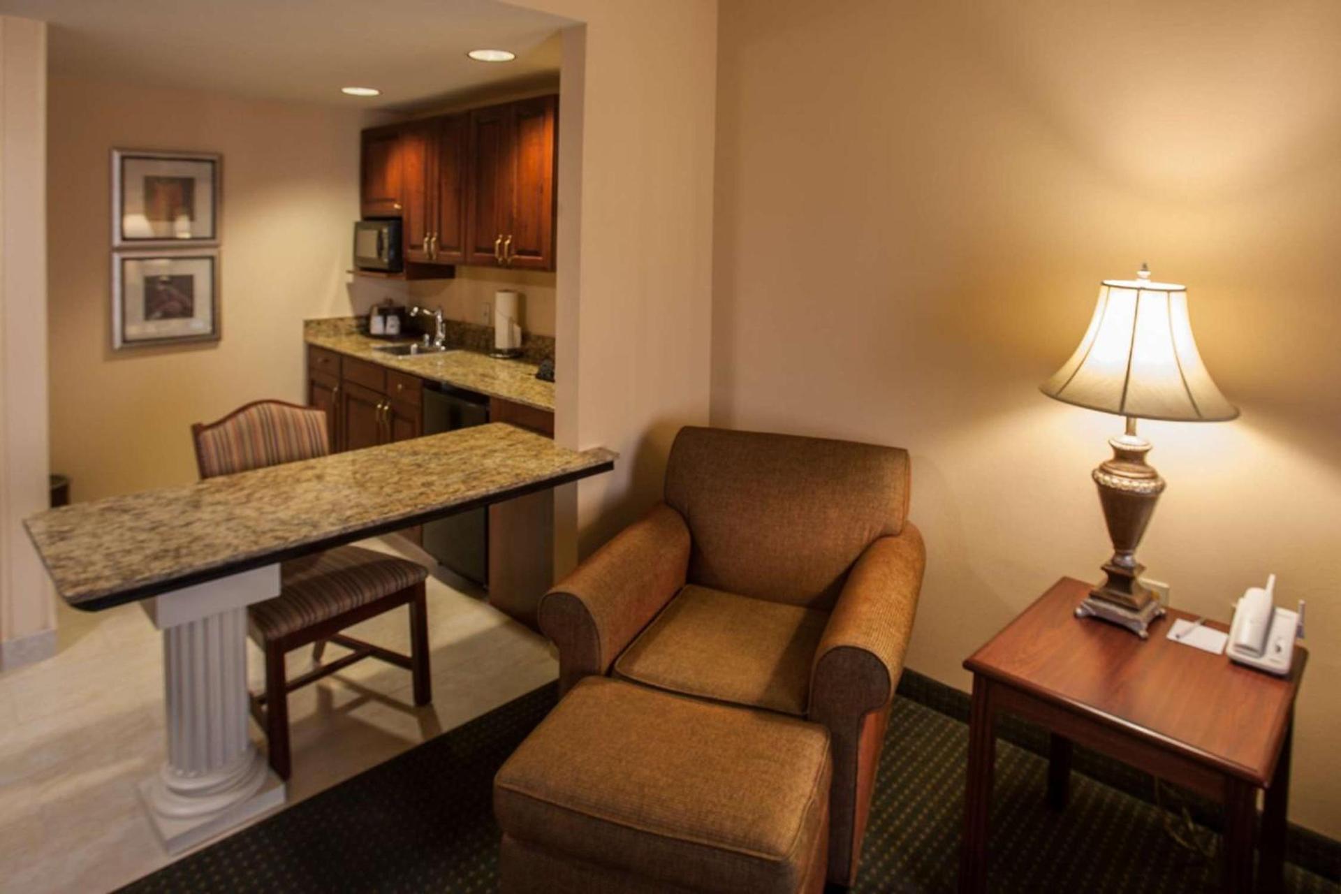 Hampton Inn & Suites Stillwater photo 45