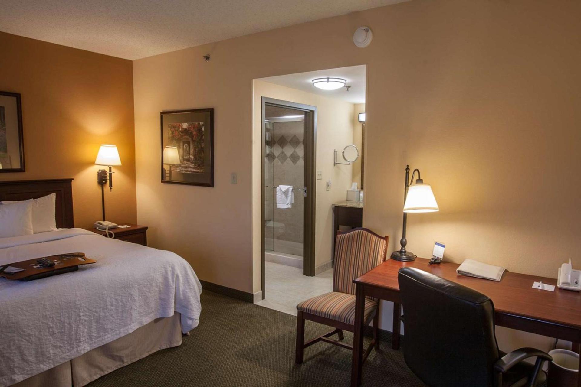 Hampton Inn & Suites Stillwater photo 63