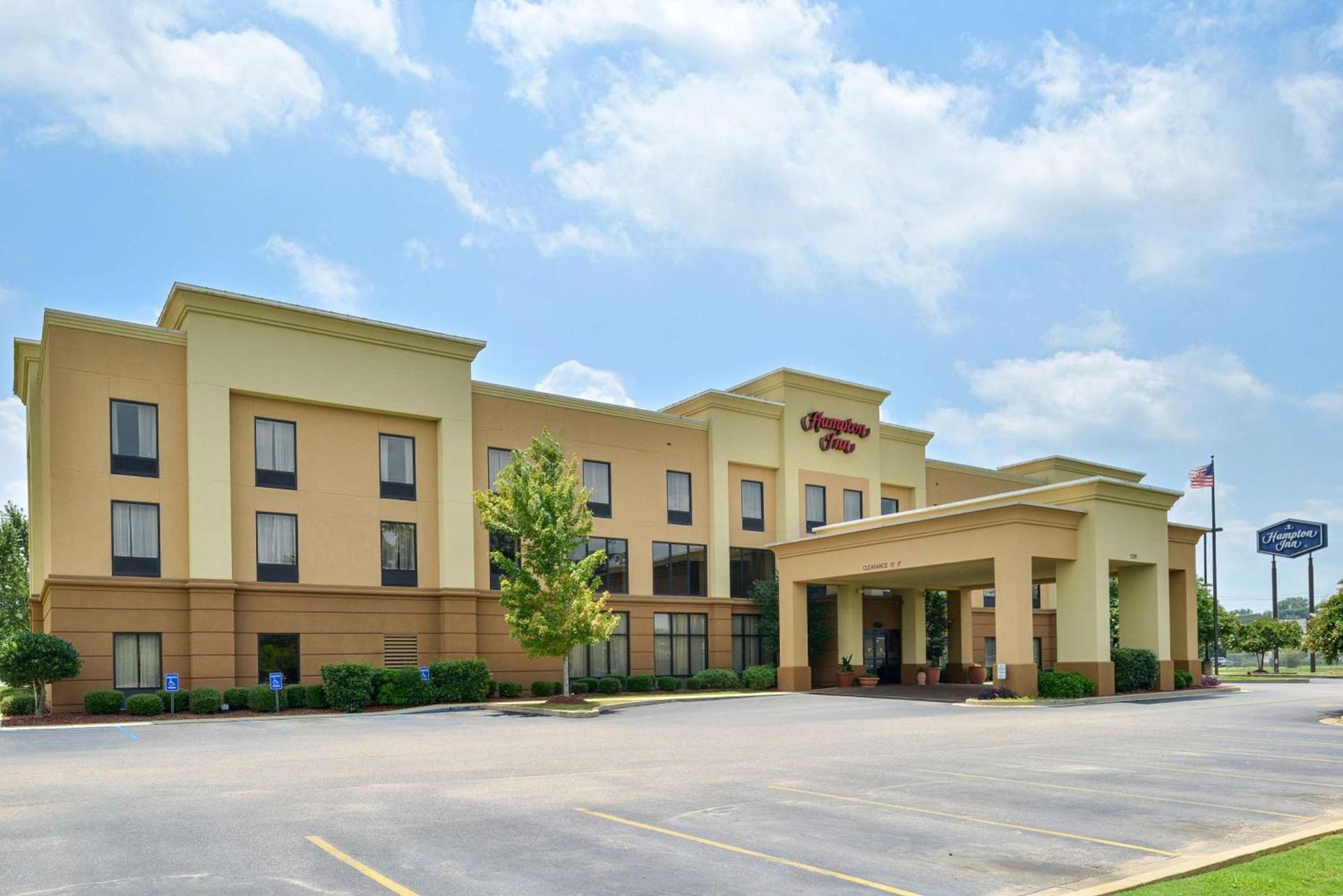 Hampton Inn Selma photo 1