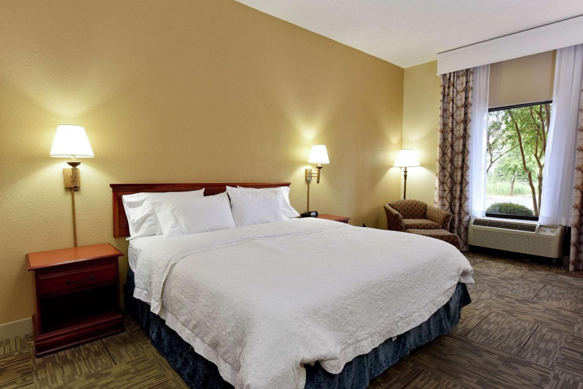 Hampton Inn Selma photo 31