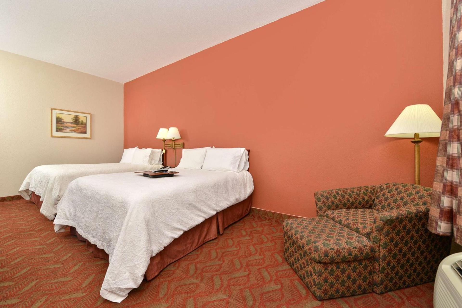 Hampton Inn Selma photo 43