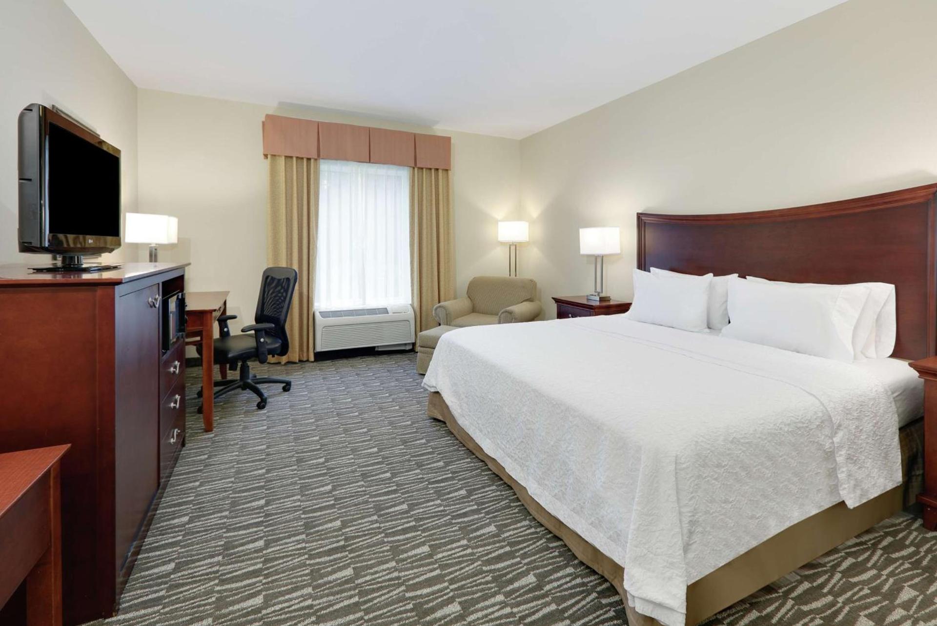 Hampton Inn & Suites Southern Pines-Pinehurst photo 12