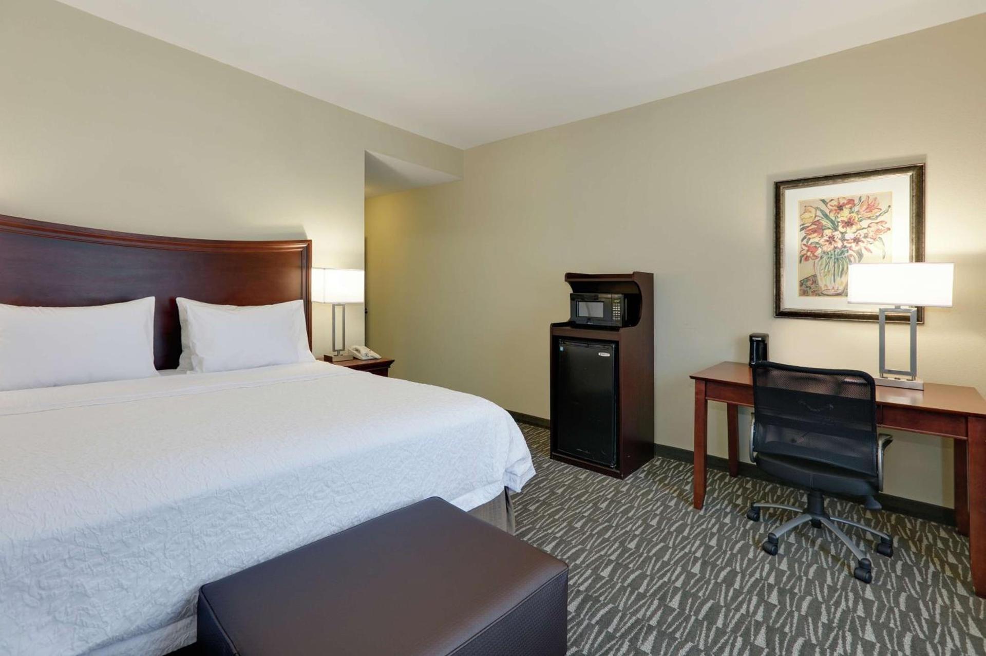 Hampton Inn & Suites Southern Pines-Pinehurst photo 17