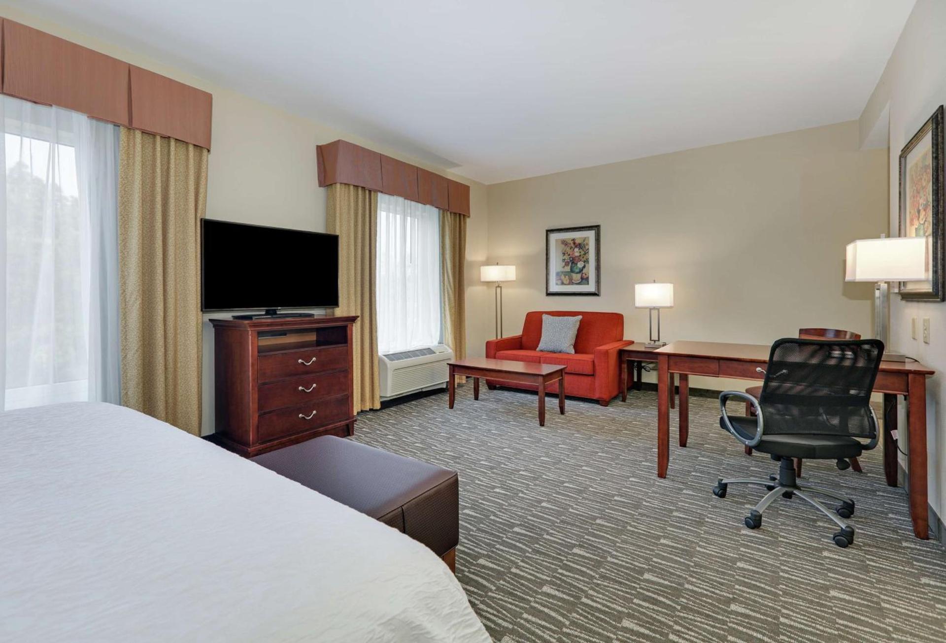 Hampton Inn & Suites Southern Pines-Pinehurst photo 35