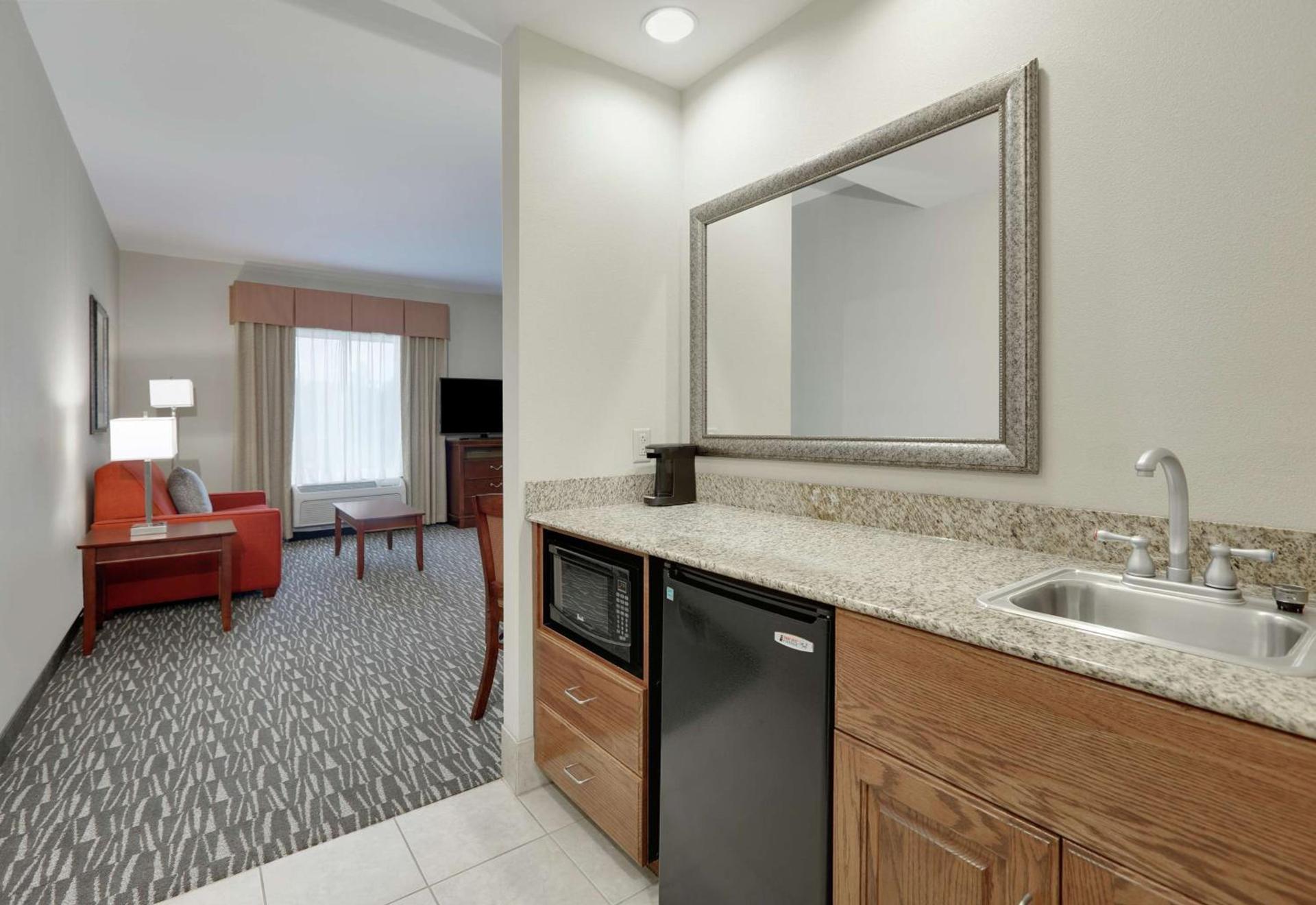 Hampton Inn & Suites Southern Pines-Pinehurst photo 45