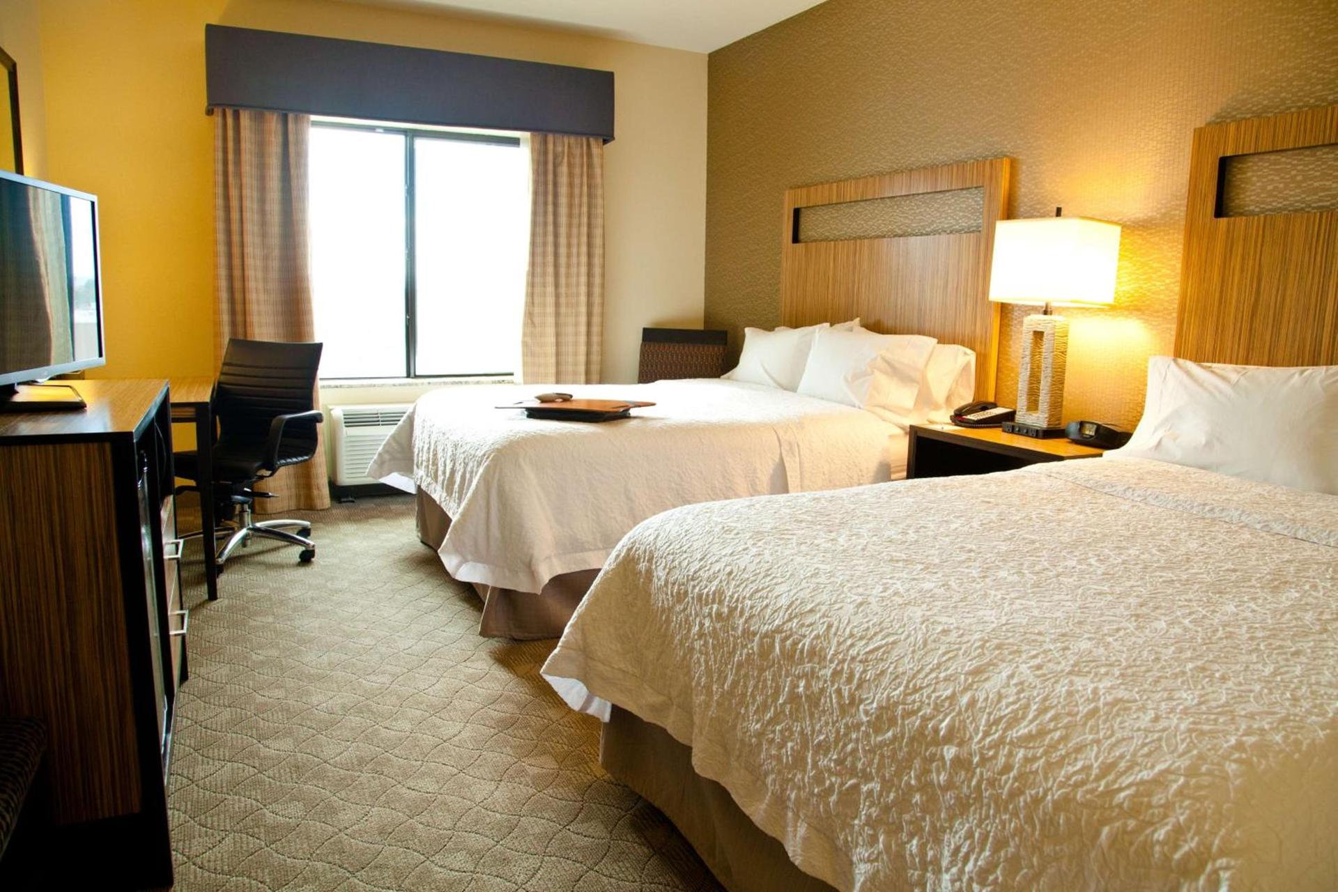 Hampton Inn & Suites Salinas photo 20