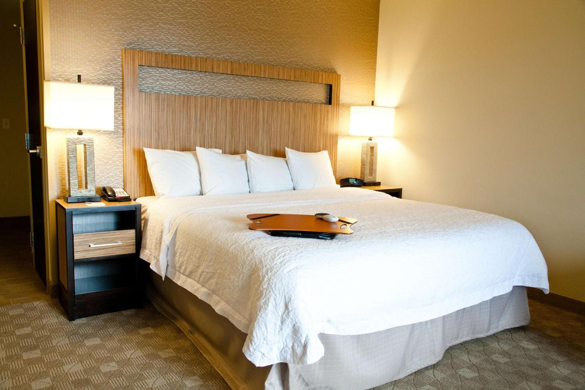 Hampton Inn & Suites Salinas photo 22