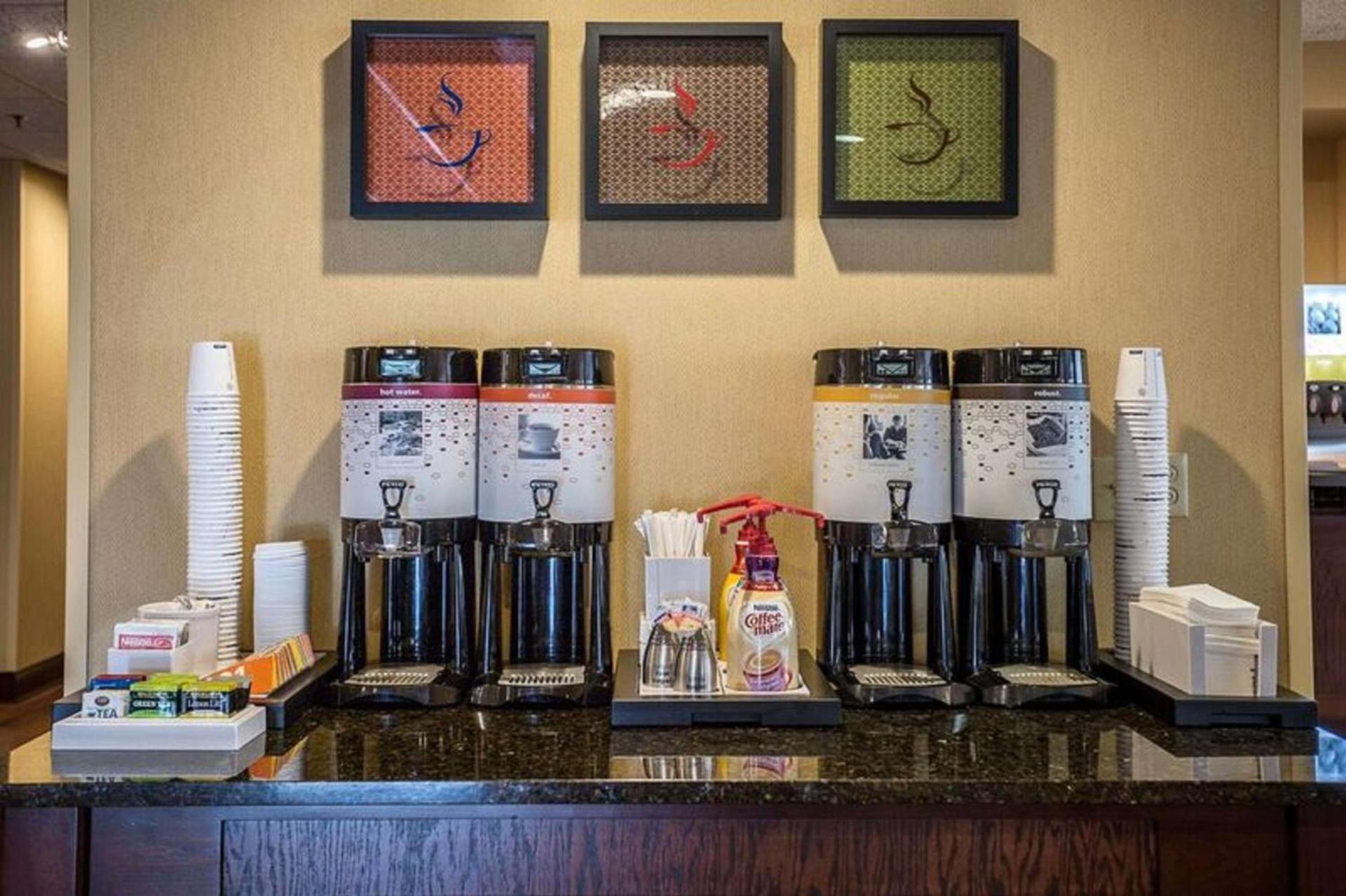 Hampton Inn Somerset photo 28