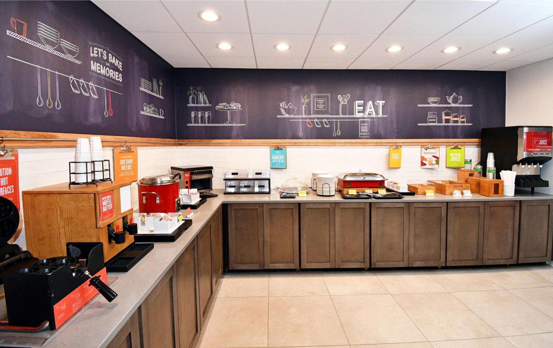 Hampton Inn Santee-I-95 photo 9